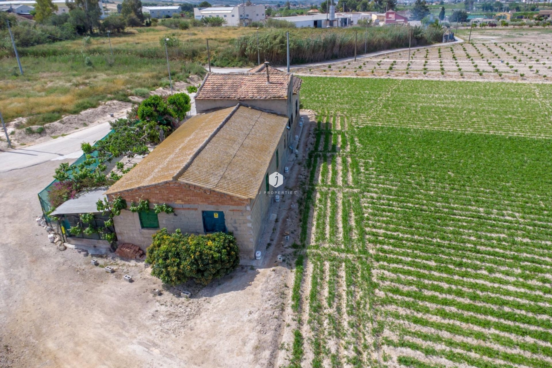 Aus zweiter Hand - Landgut -
Orihuela - Desamparados