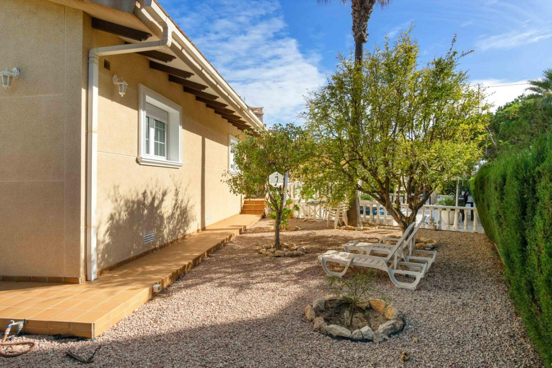 Aus zweiter Hand - Luxuriöse Villa -
Orihuela Costa - Cabo Roig