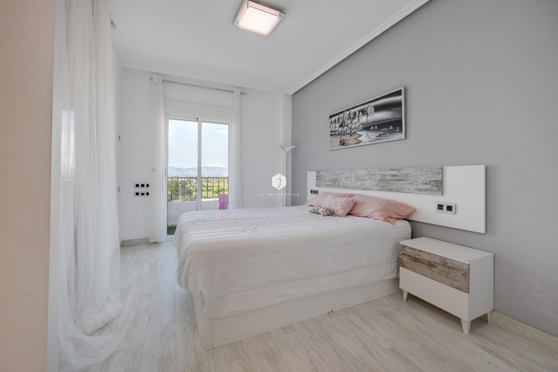 Aus zweiter Hand - Penthouse -
Almoradí - Parque De La U