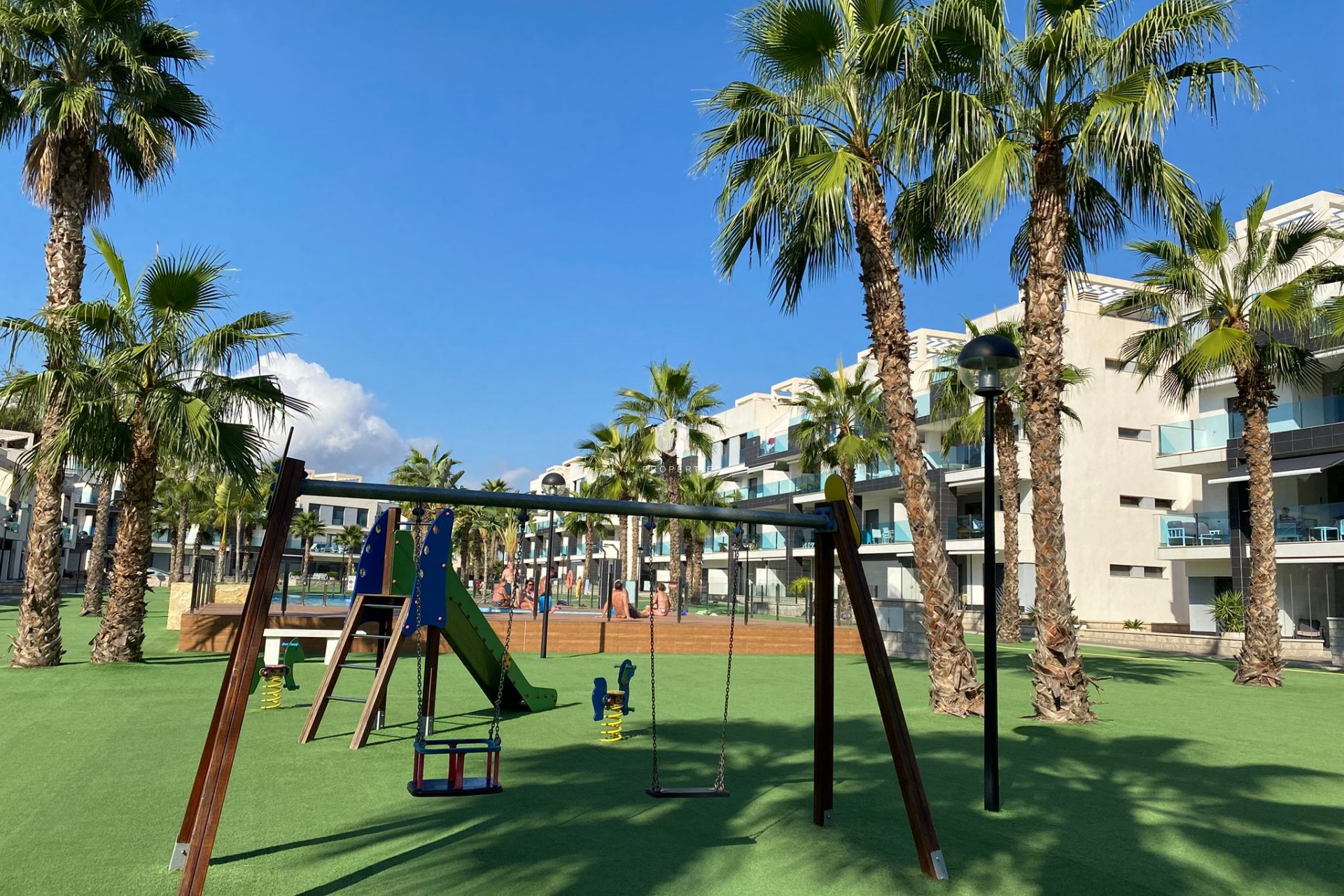 Aus zweiter Hand - Penthouse -
El Raso - Costa Blanca