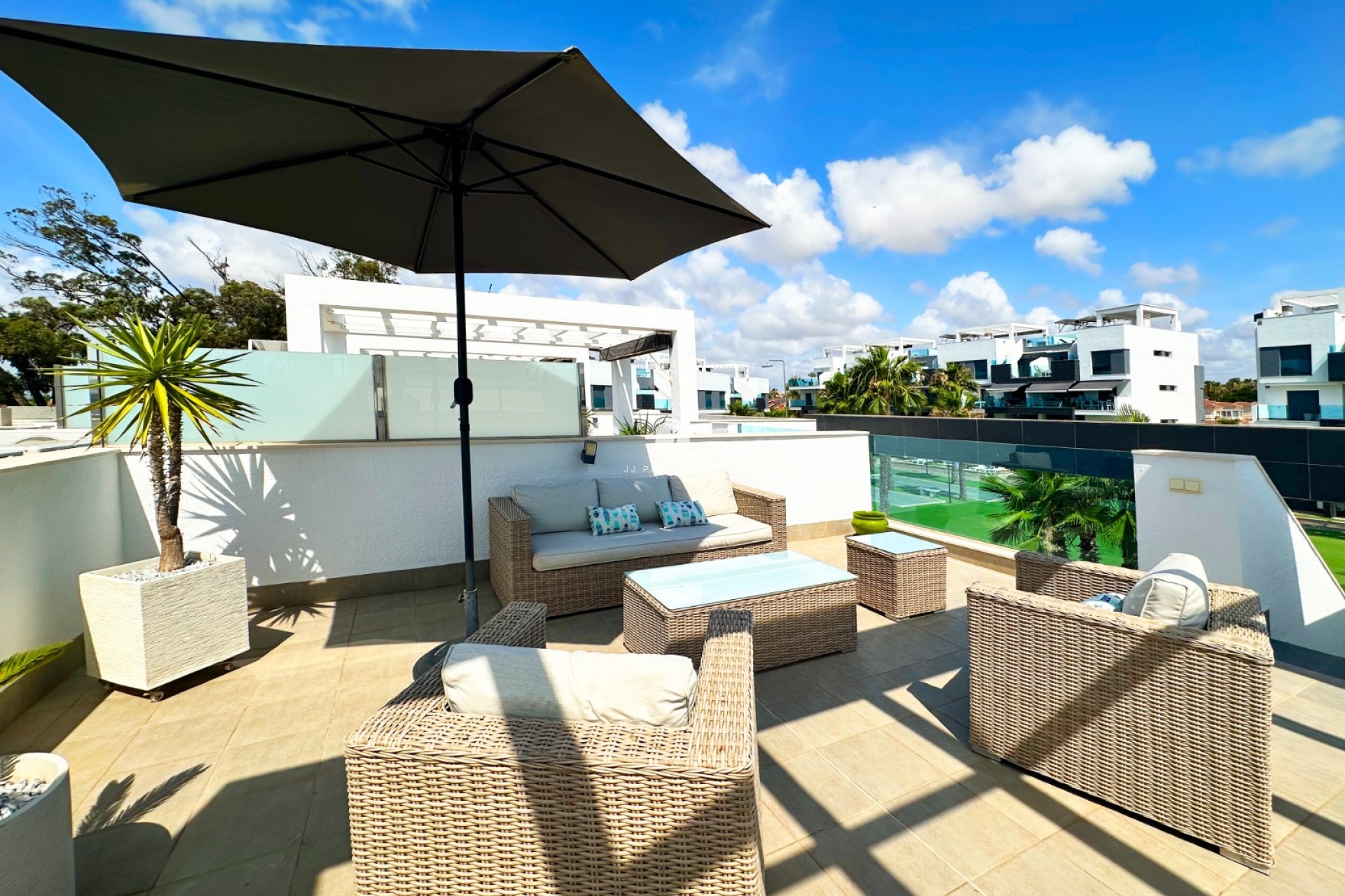 Aus zweiter Hand - Penthouse -
Guardamar del Segura - Costa Blanca
