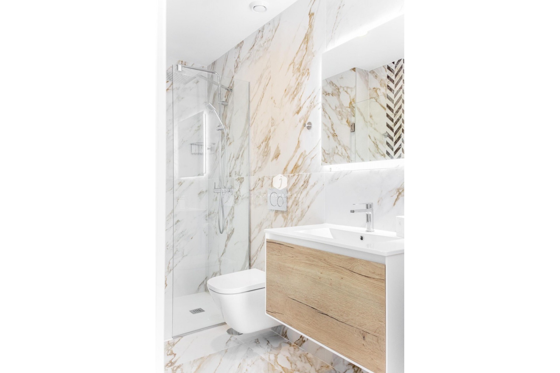 Aus zweiter Hand - Penthouse -
Guardamar del Segura - Pueblo