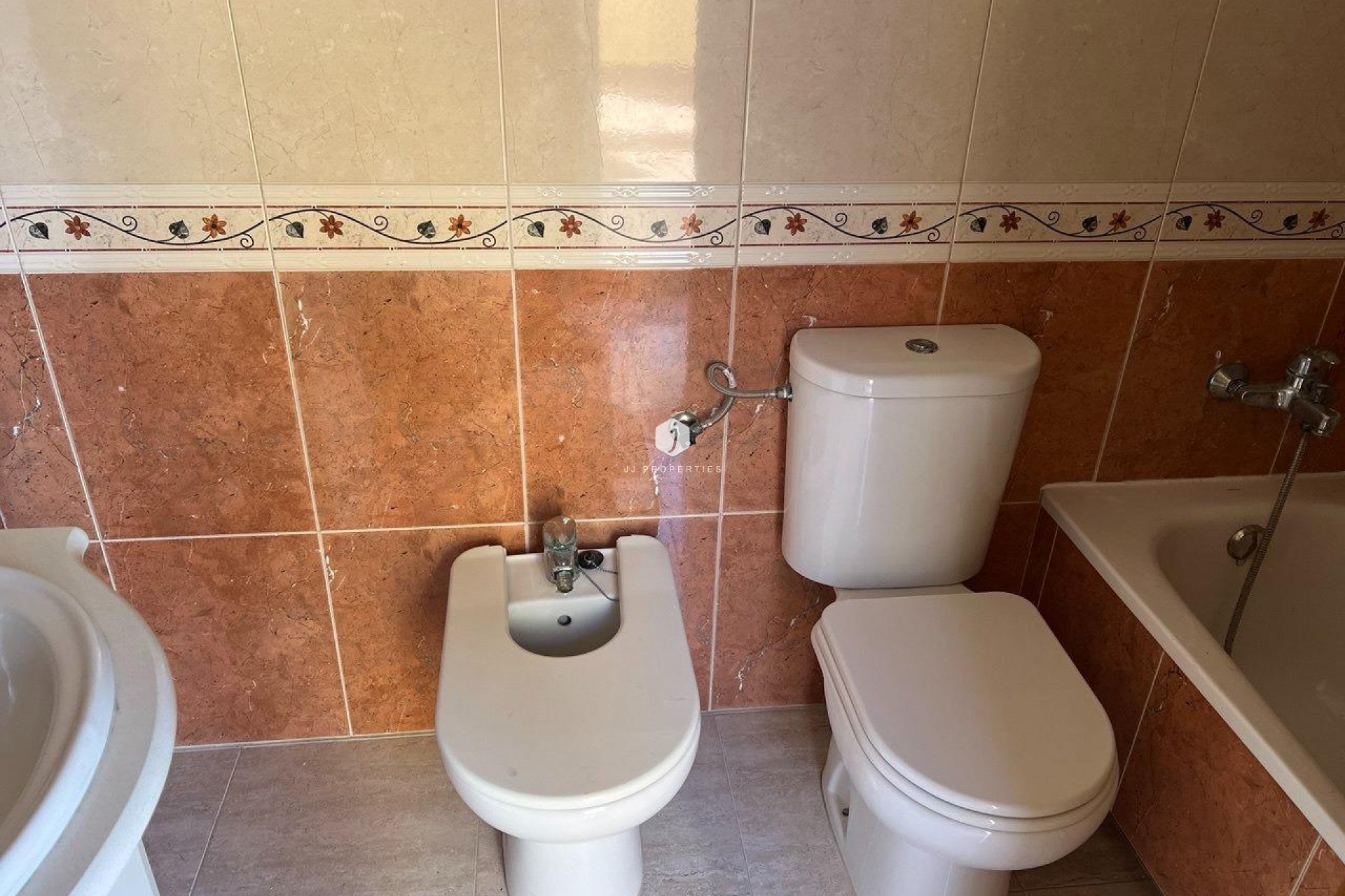 Aus zweiter Hand - Penthouse -
Guardamar del Segura - puerto deportivo