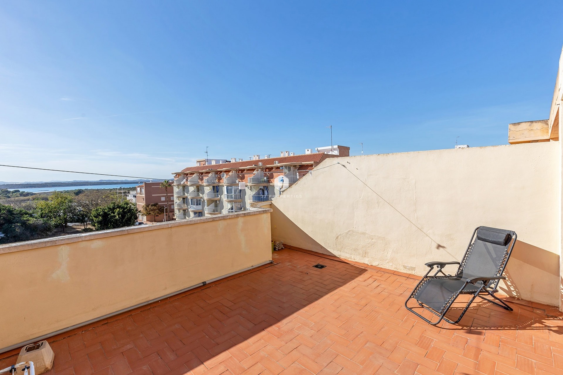 Aus zweiter Hand - Penthouse -
La Mata - Costa Blanca