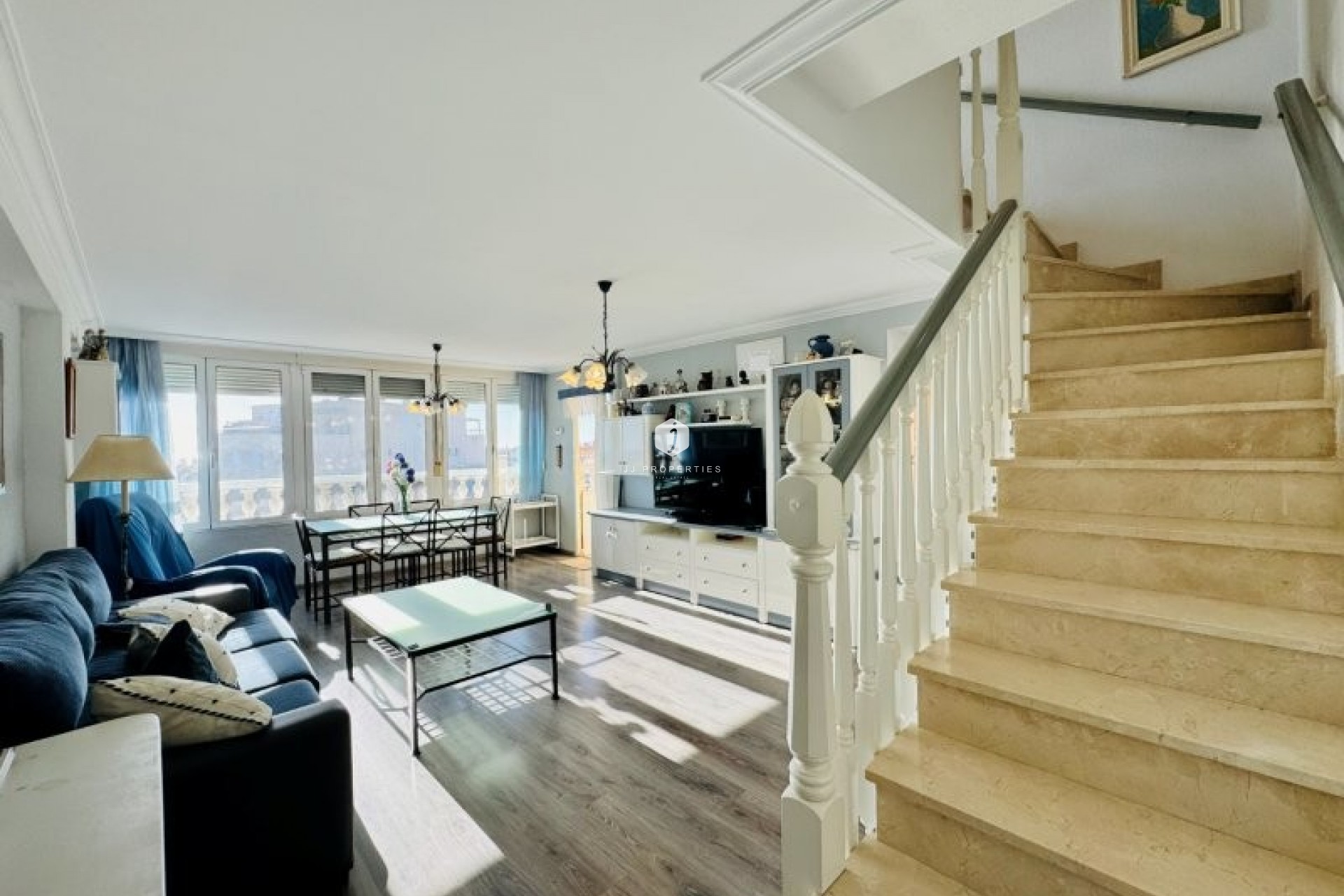 Aus zweiter Hand - Penthouse -
La Mata - Costa Blanca