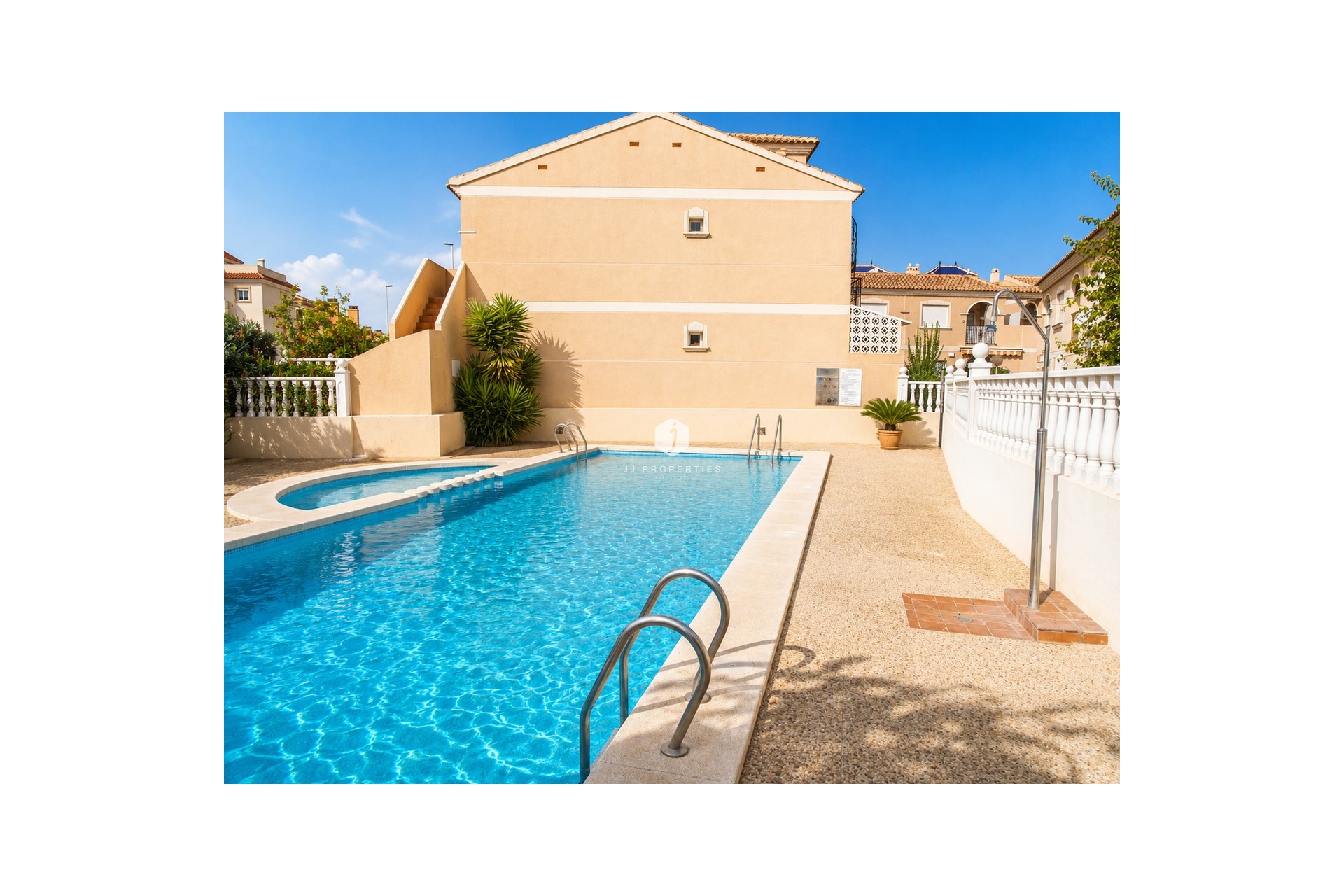 Aus zweiter Hand - Penthouse -
La Zenia - Costa Blanca