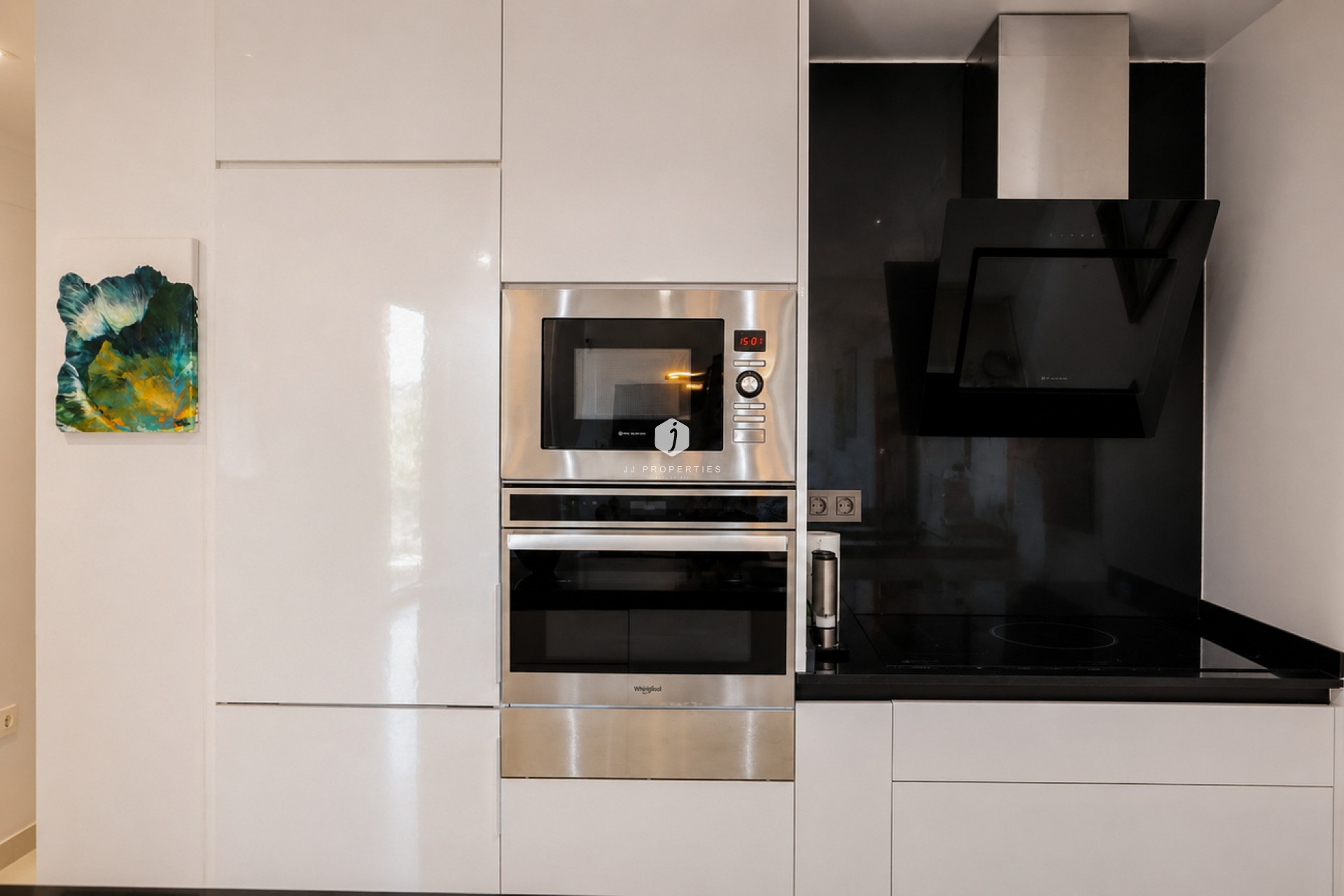 Aus zweiter Hand - Penthouse -
Los Altos - AMANECER