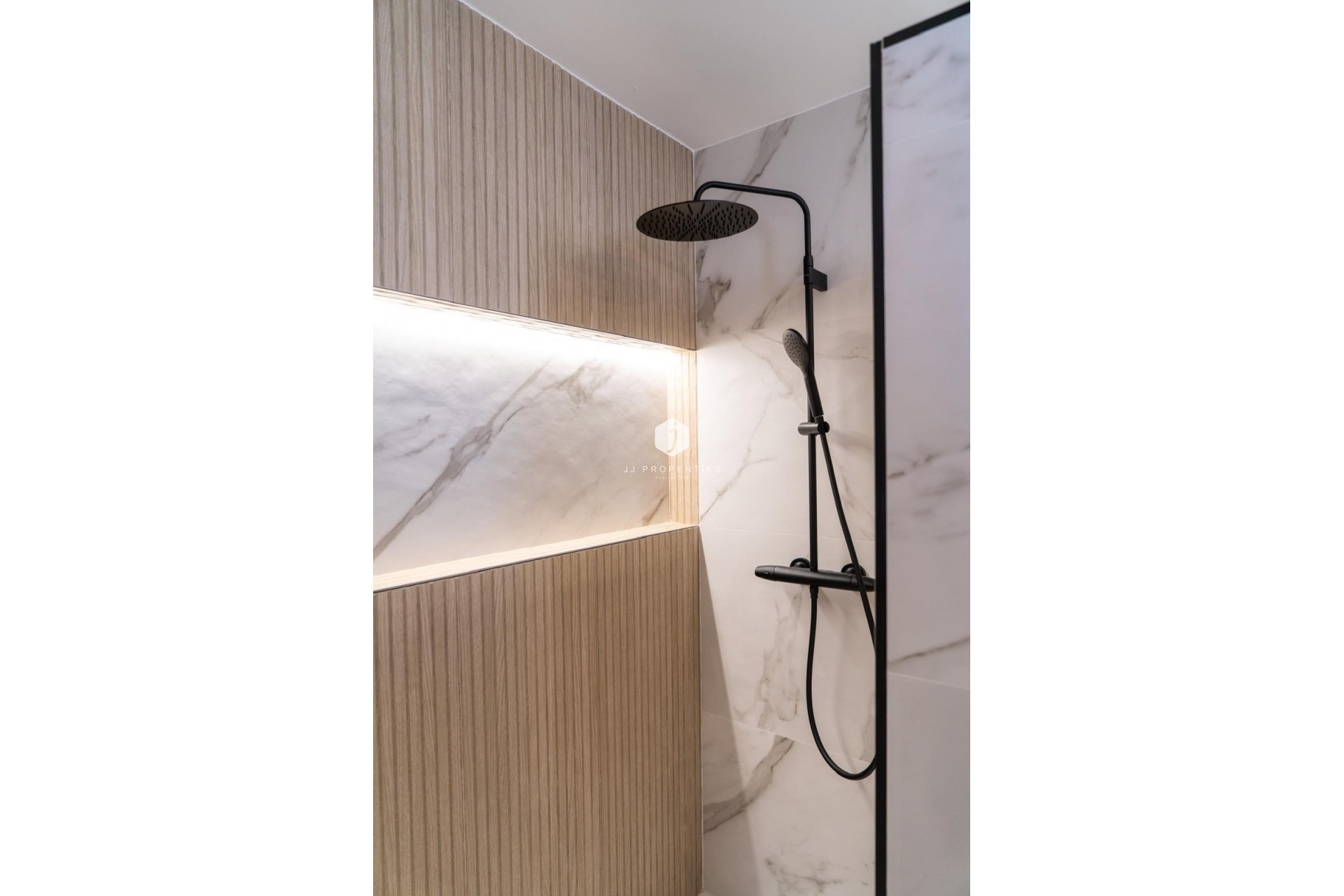 Aus zweiter Hand - Penthouse -
Orihuela Costa - La Regia