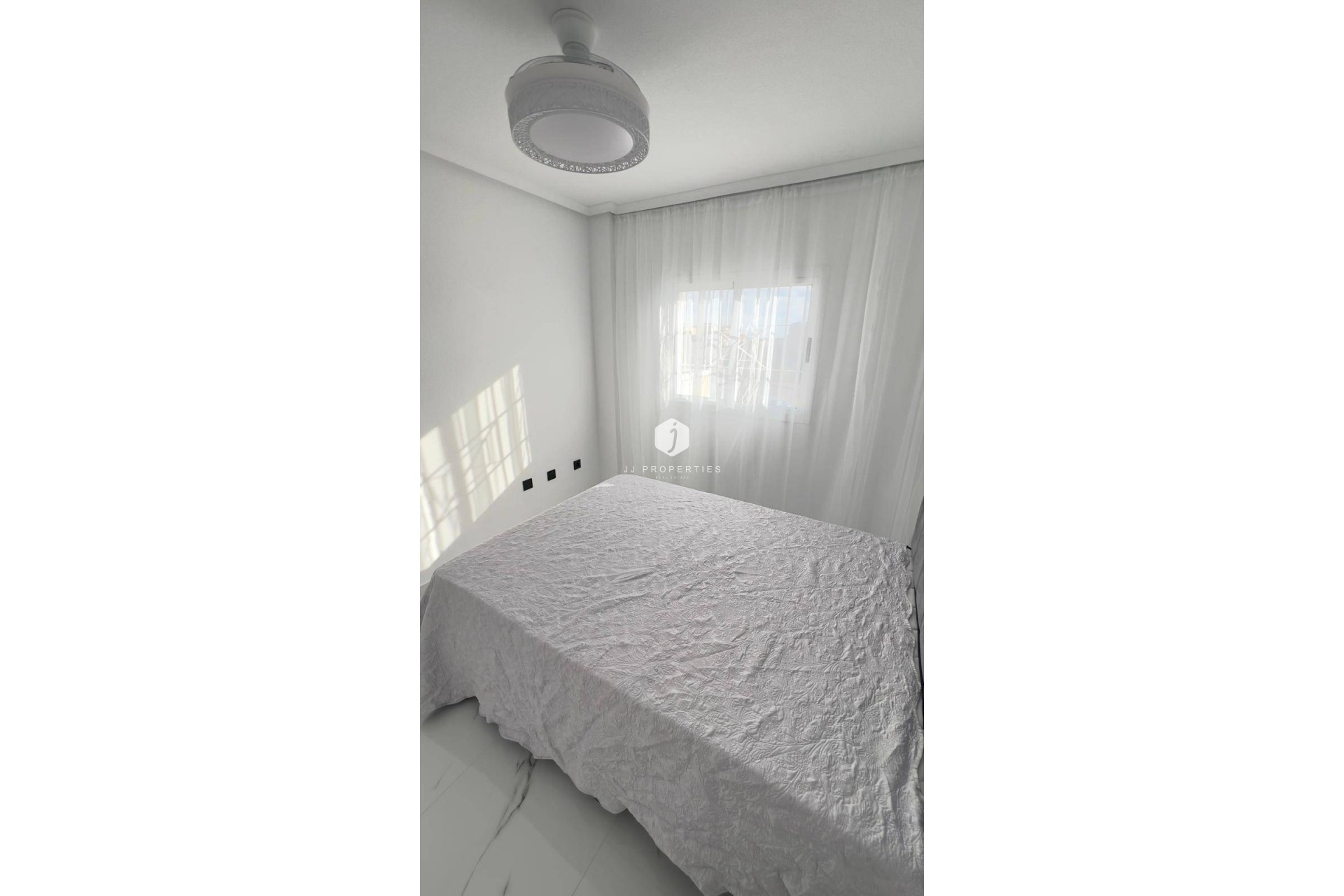 Aus zweiter Hand - Penthouse -
Orihuela Costa - La Zenia