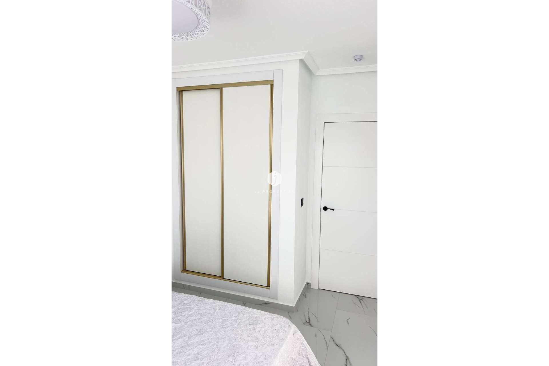 Aus zweiter Hand - Penthouse -
Orihuela Costa - La Zenia