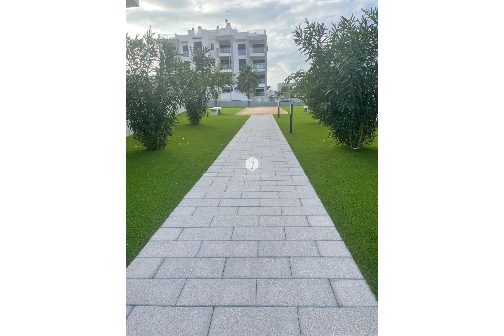 Aus zweiter Hand - Penthouse -
Orihuela Costa - Las Filipinas