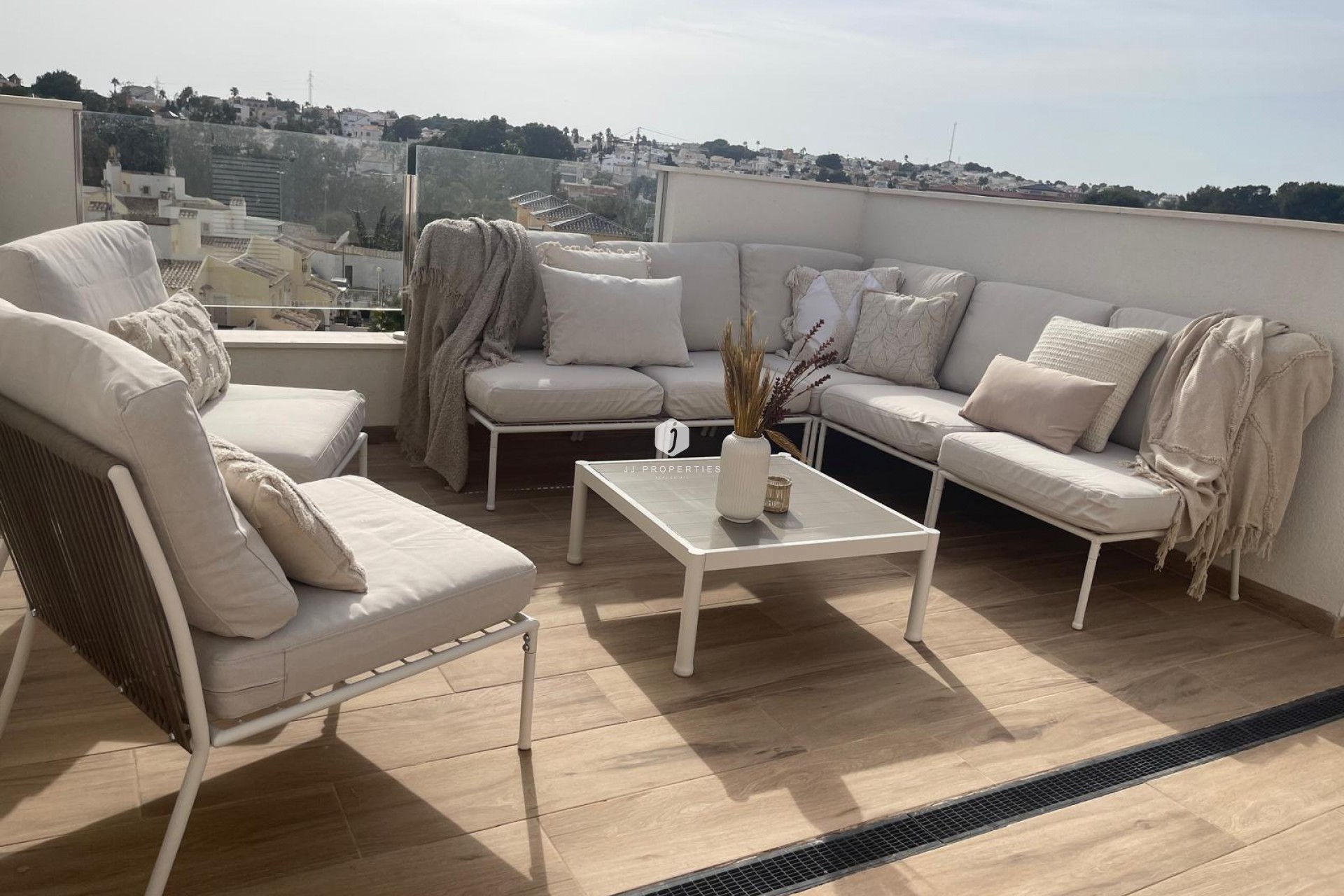 Aus zweiter Hand - Penthouse -
Orihuela Costa - Las Filipinas