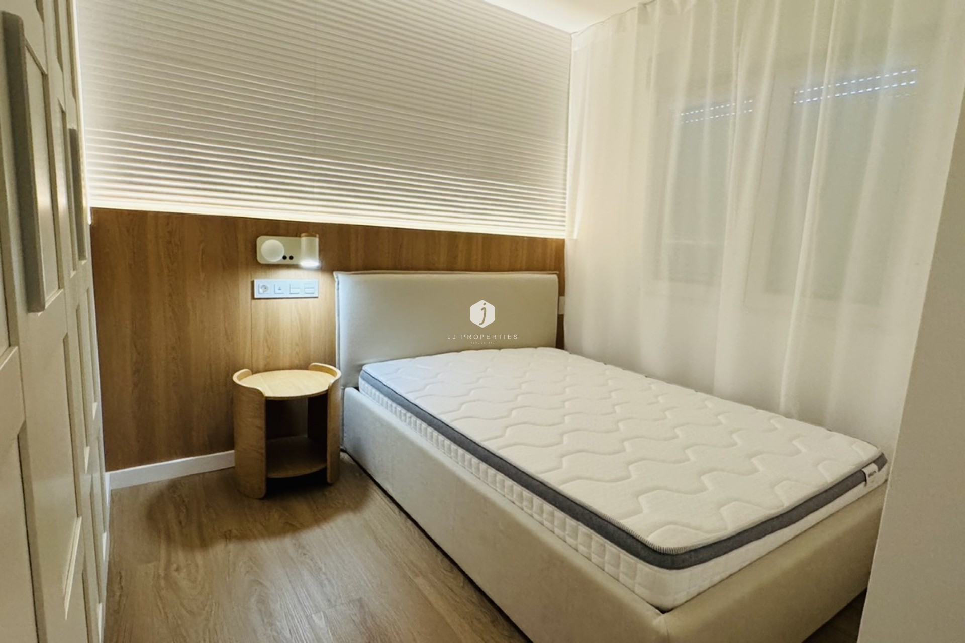 Aus zweiter Hand - Penthouse -
Punta Prima - Costa Blanca
