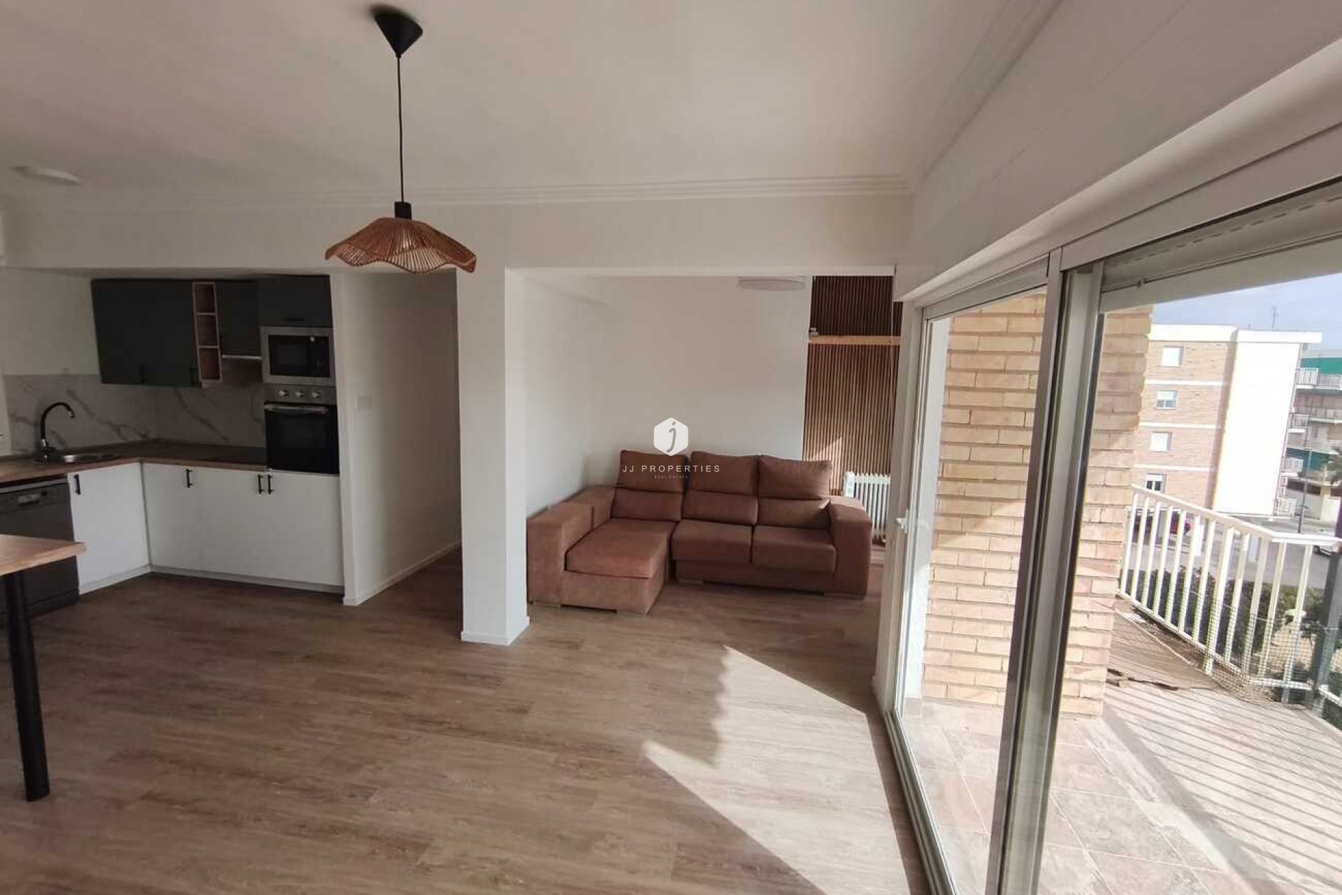 Aus zweiter Hand - Penthouse -
Punta Prima - Costa Blanca