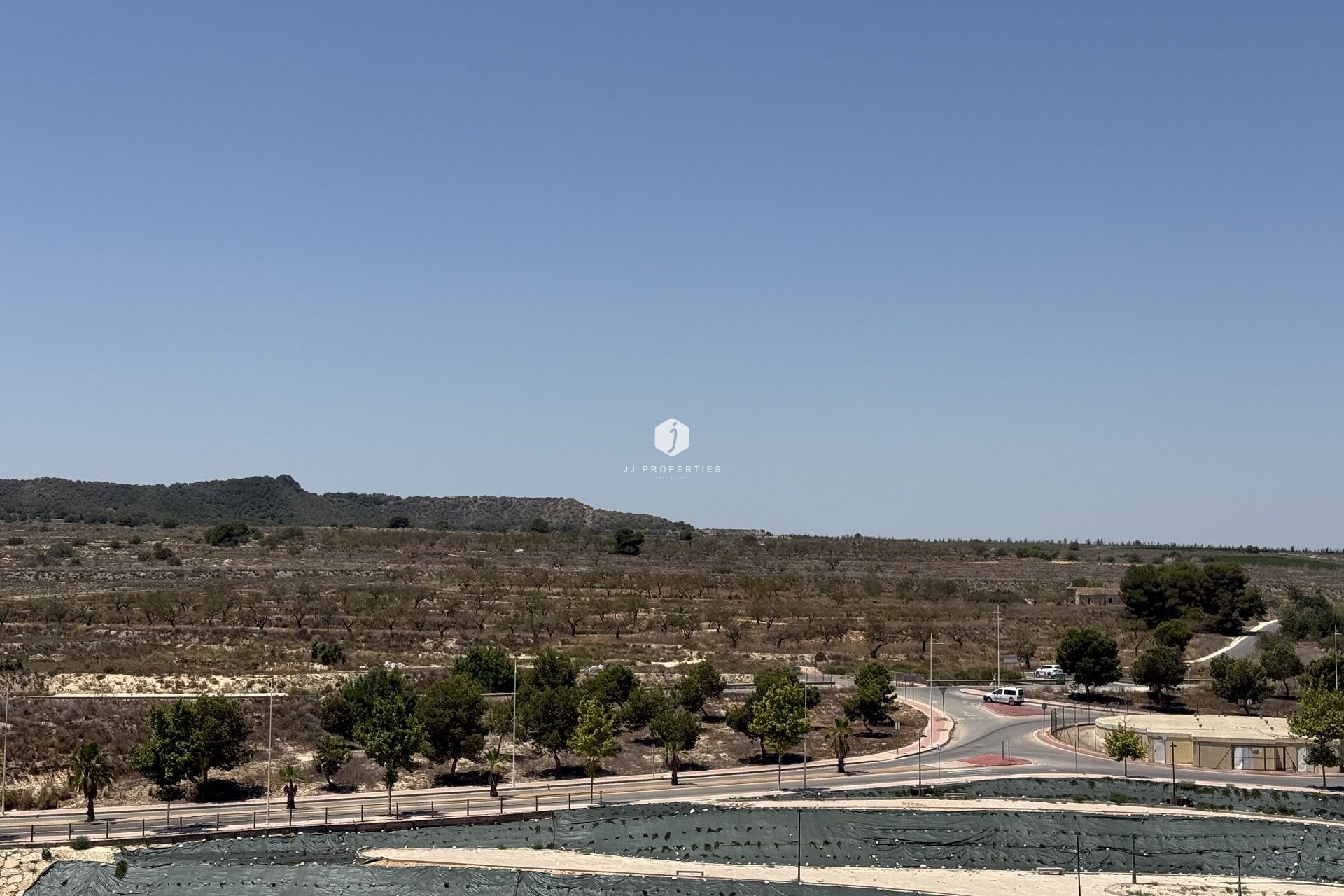 Aus zweiter Hand - Penthouse -
San Miguel de Salinas - Inland