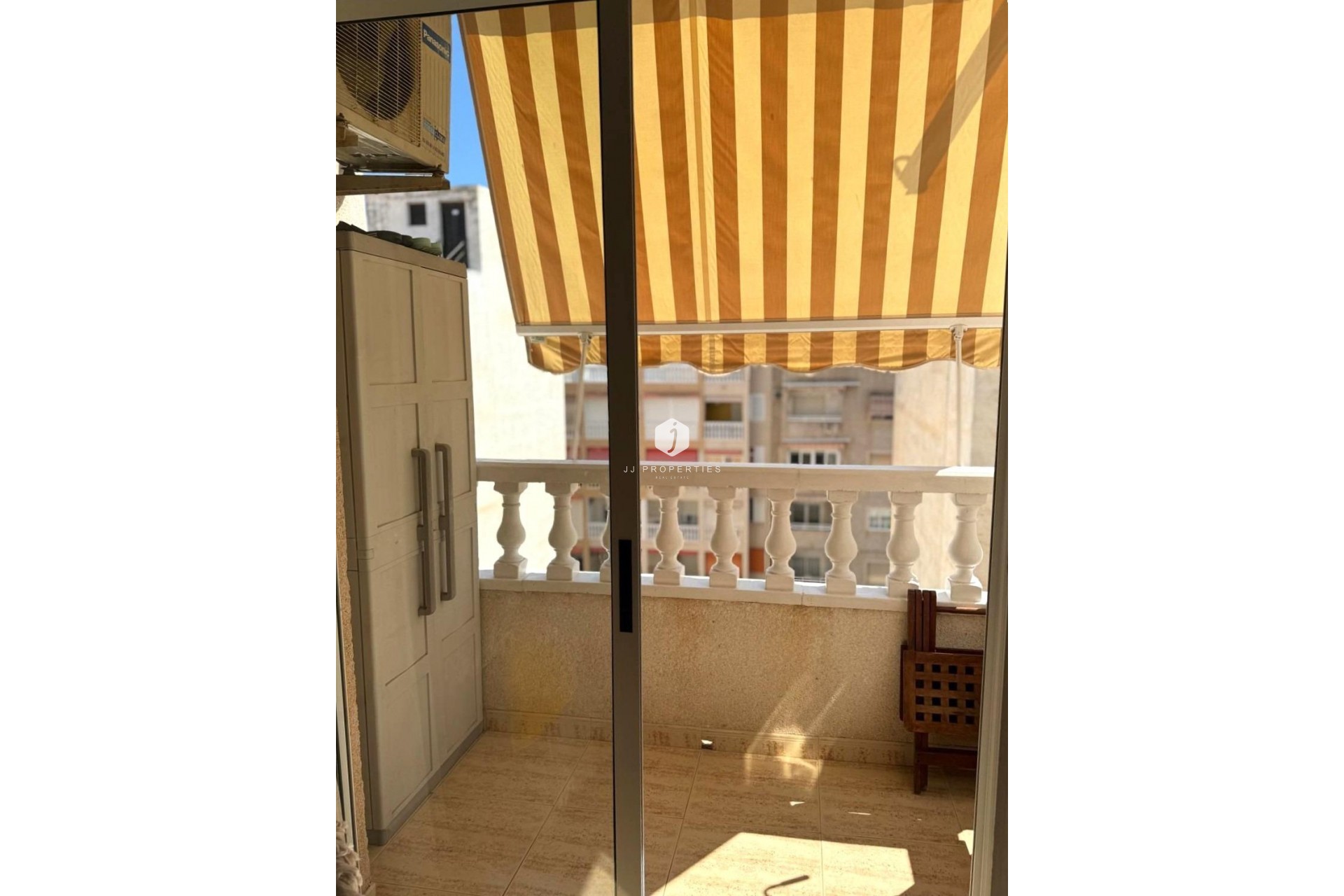 Aus zweiter Hand - Penthouse -
Torrevieja - Acequion