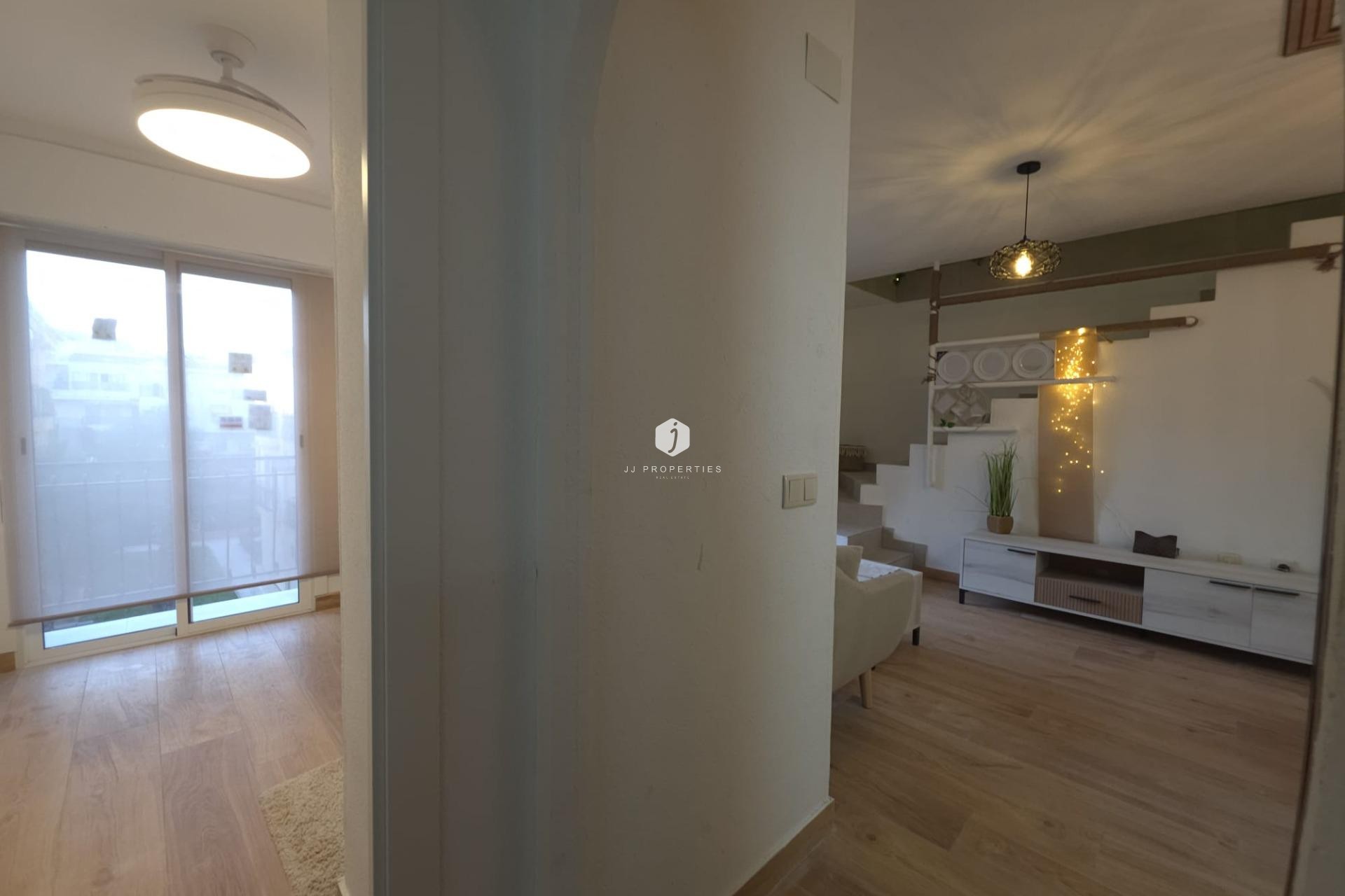 Aus zweiter Hand - Penthouse -
Torrevieja - Cala Ferris