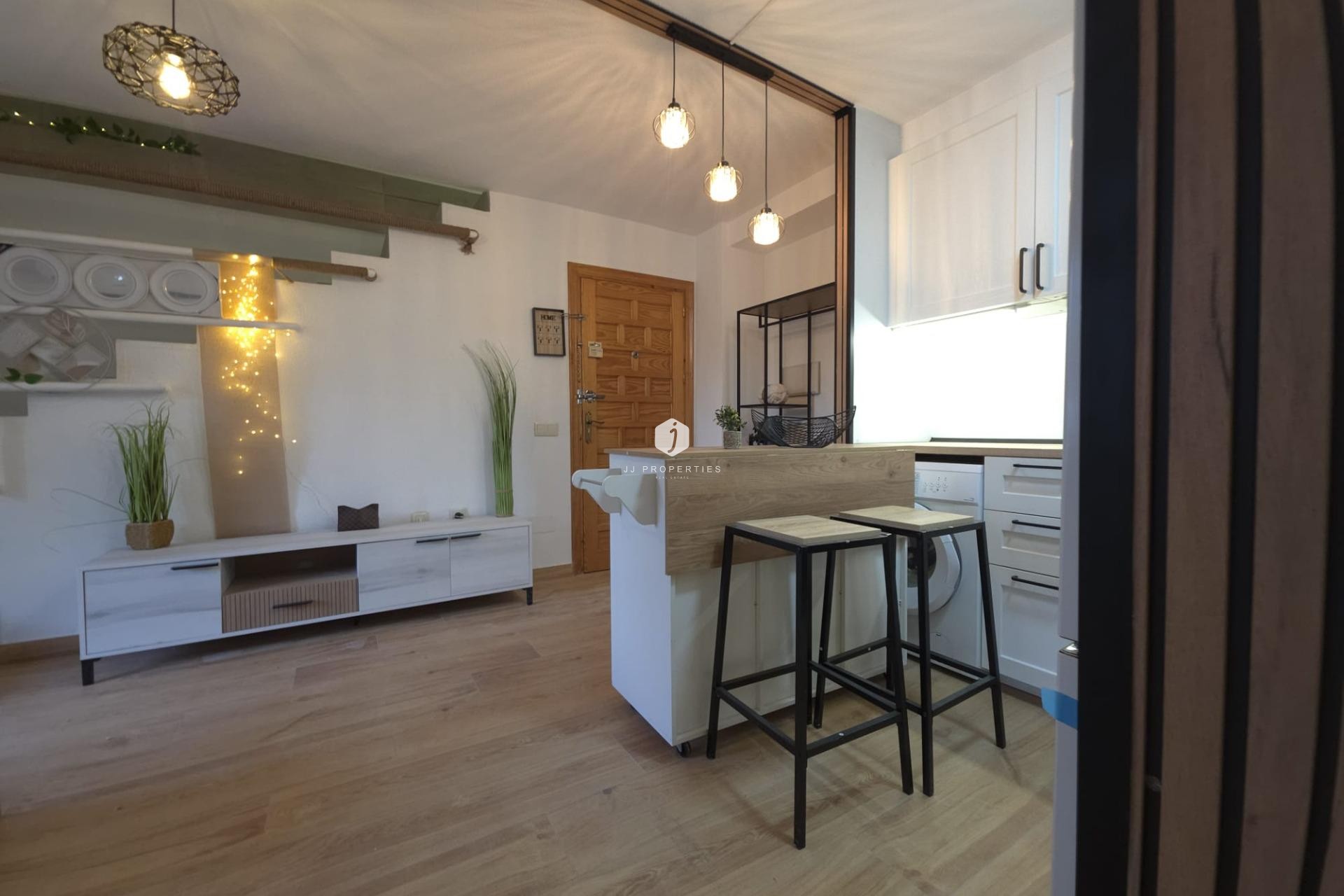 Aus zweiter Hand - Penthouse -
Torrevieja - Cala Ferris