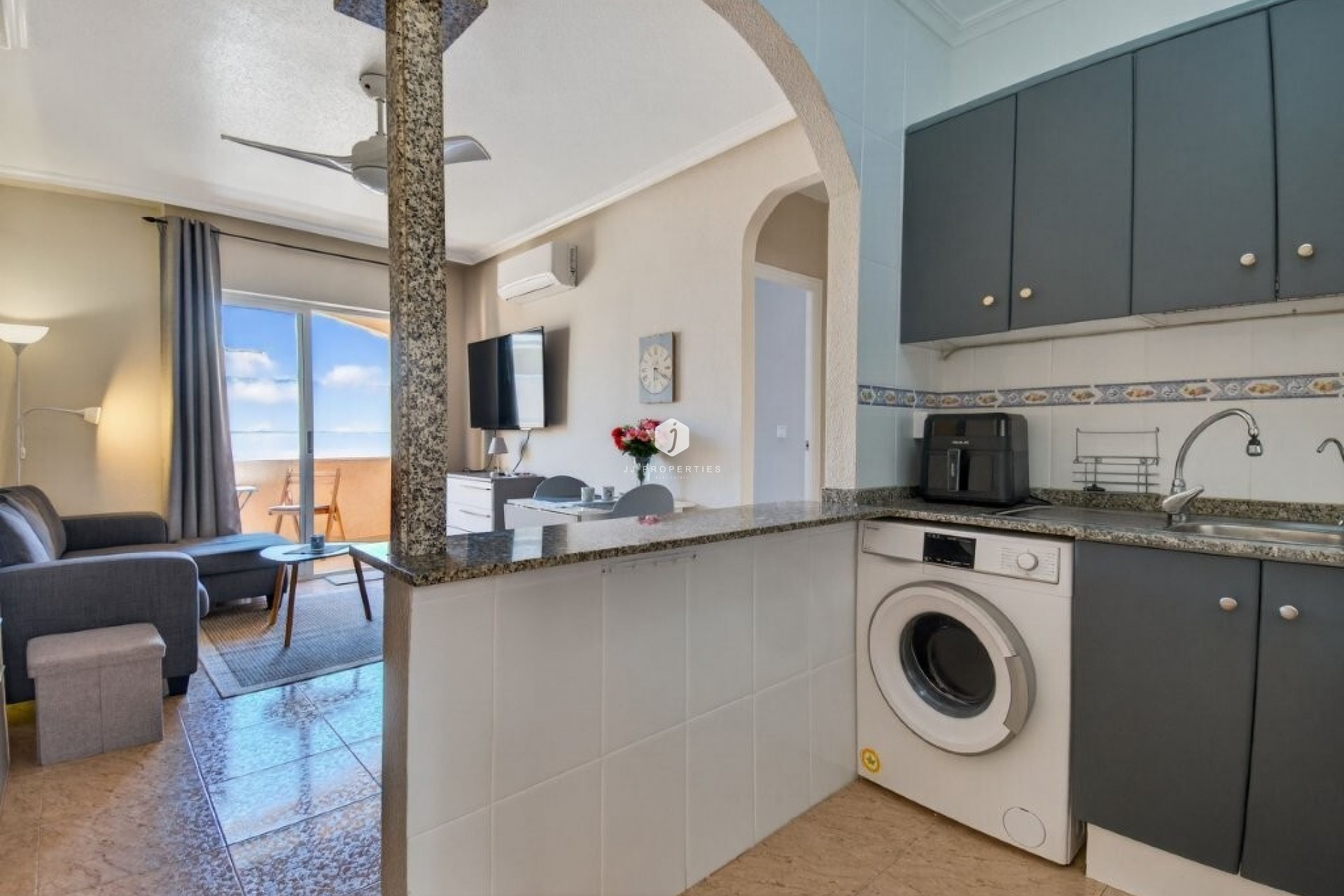 Aus zweiter Hand - Penthouse -
Torrevieja - Calas Blancas