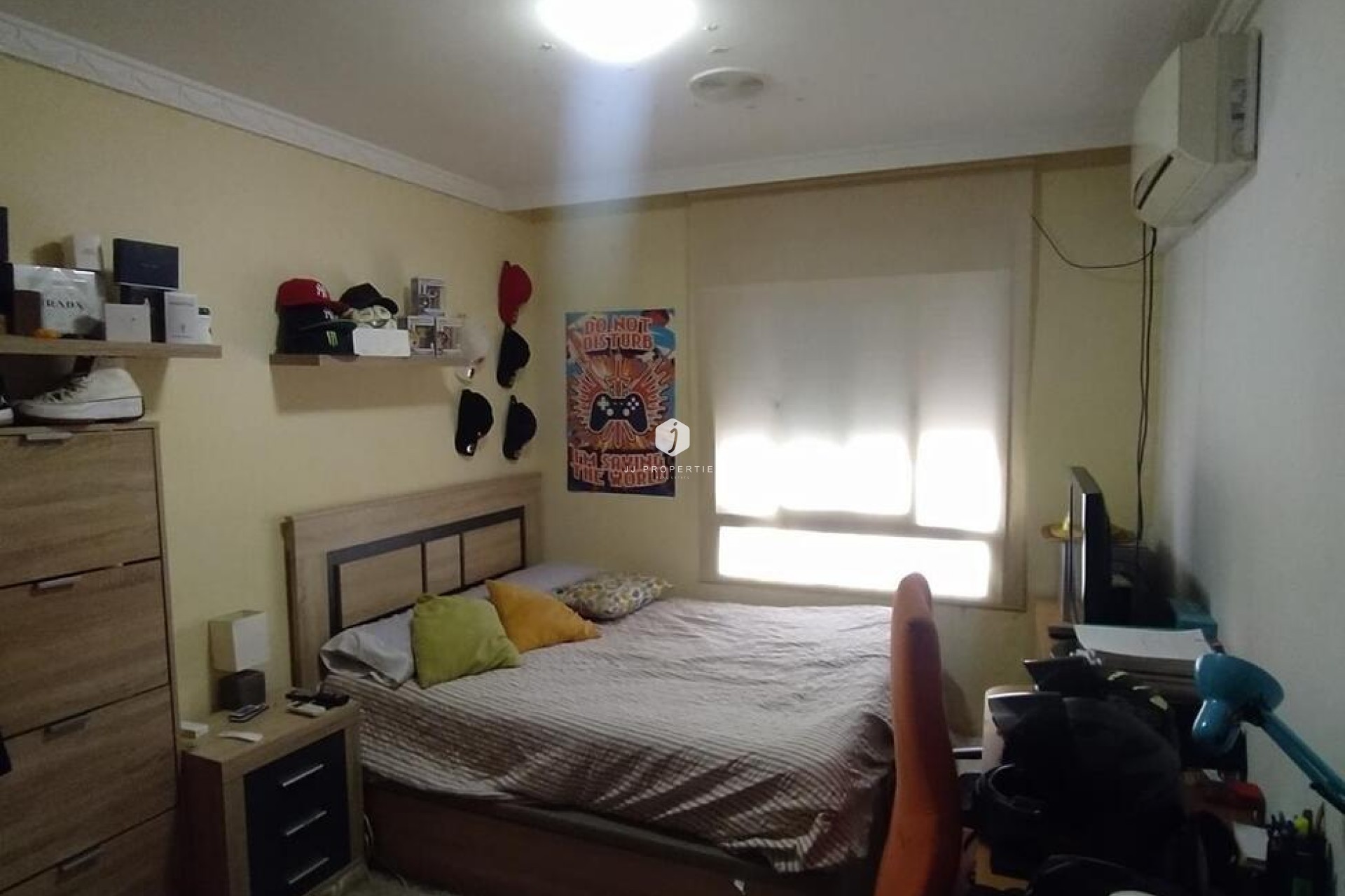 Aus zweiter Hand - Penthouse -
Torrevieja - CENTRE