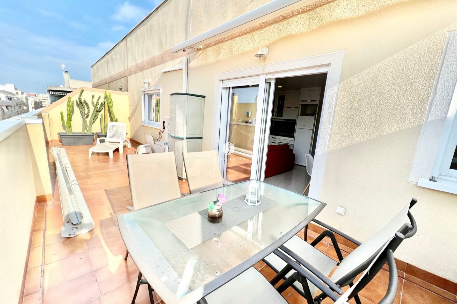 Aus zweiter Hand - Penthouse -
Torrevieja - Centro