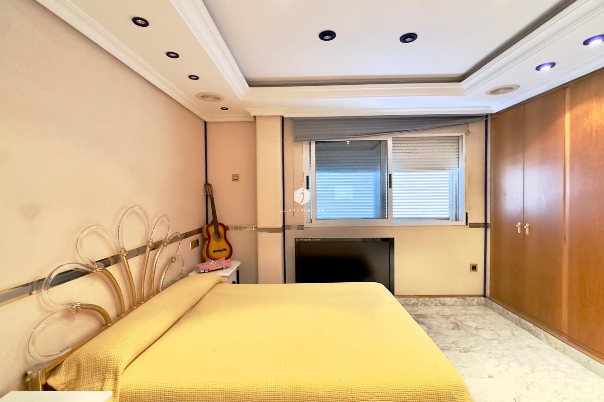 Aus zweiter Hand - Penthouse -
Torrevieja - Centro