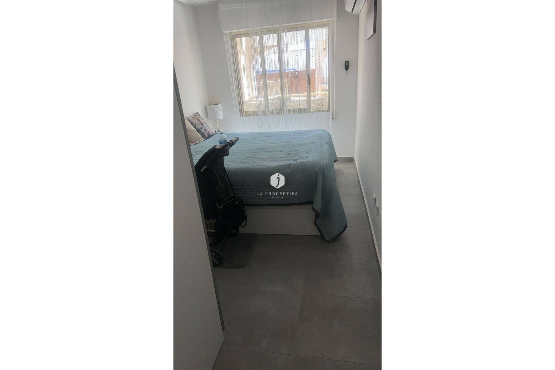 Aus zweiter Hand - Penthouse -
Torrevieja - Centro