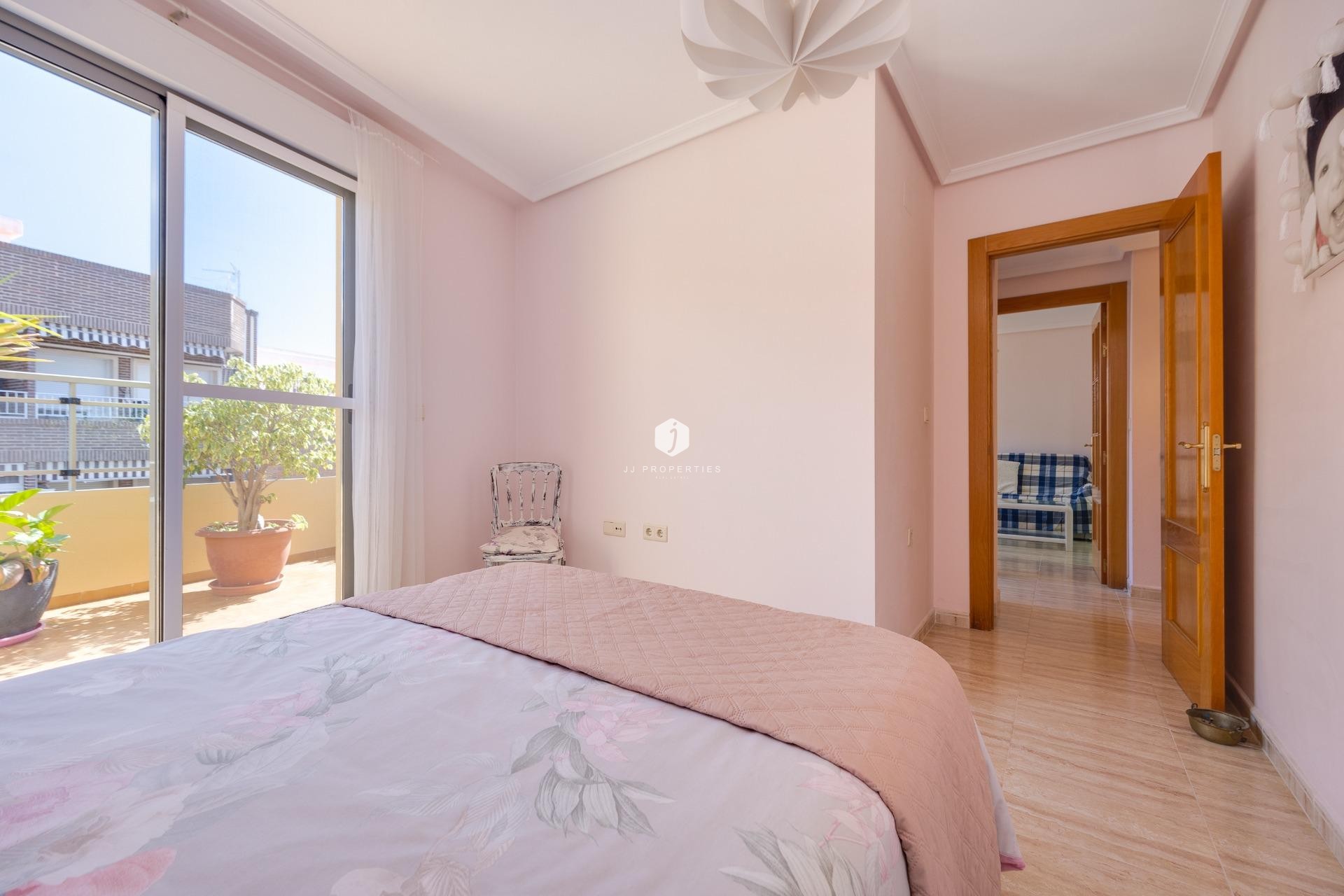 Aus zweiter Hand - Penthouse -
Torrevieja - Centro