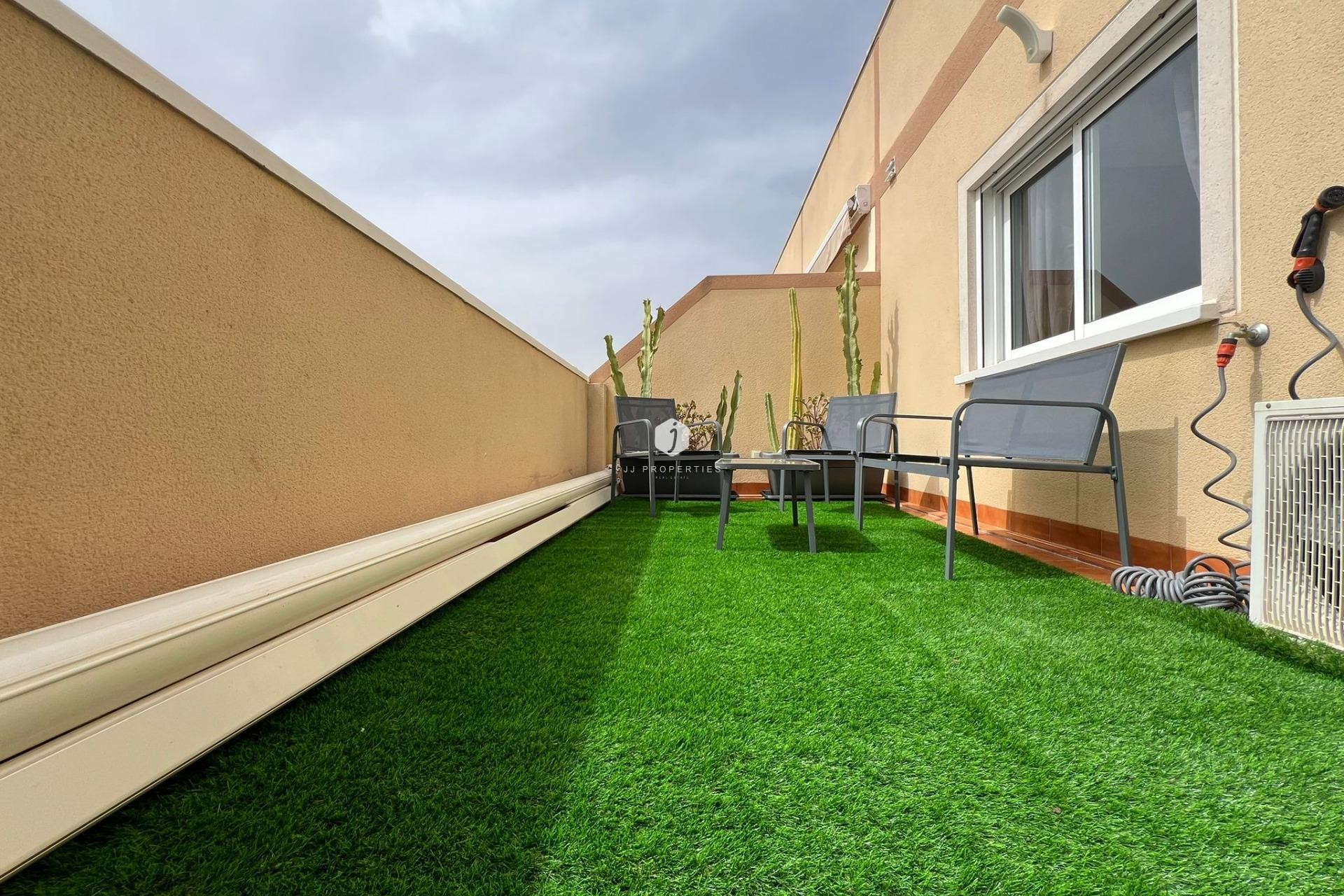 Aus zweiter Hand - Penthouse -
Torrevieja - Centro