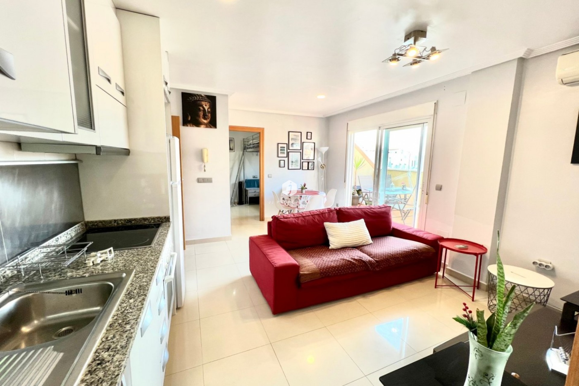 Aus zweiter Hand - Penthouse -
Torrevieja - Centro