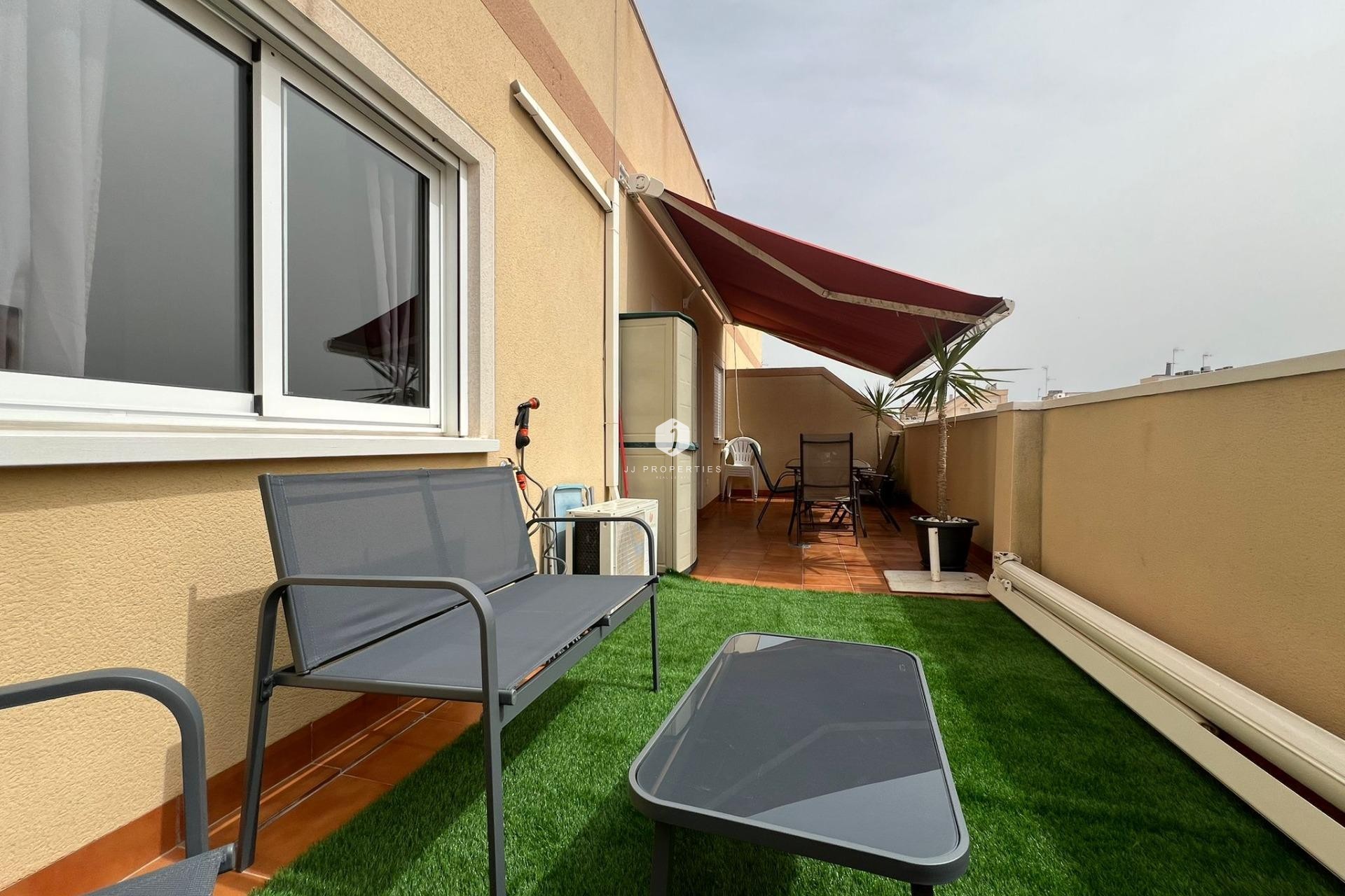 Aus zweiter Hand - Penthouse -
Torrevieja - Centro