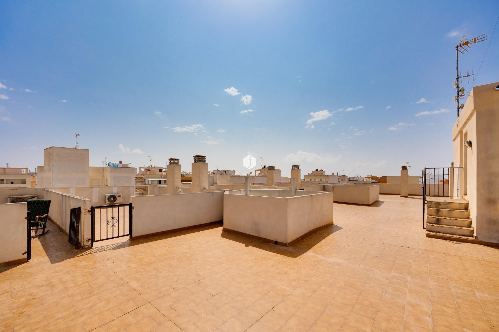 Aus zweiter Hand - Penthouse -
Torrevieja - Centro