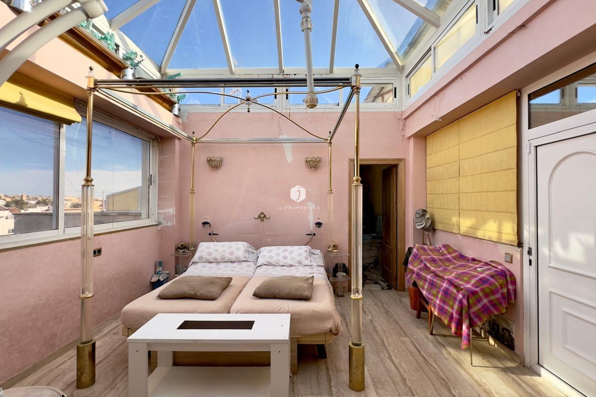 Aus zweiter Hand - Penthouse -
Torrevieja - Centro