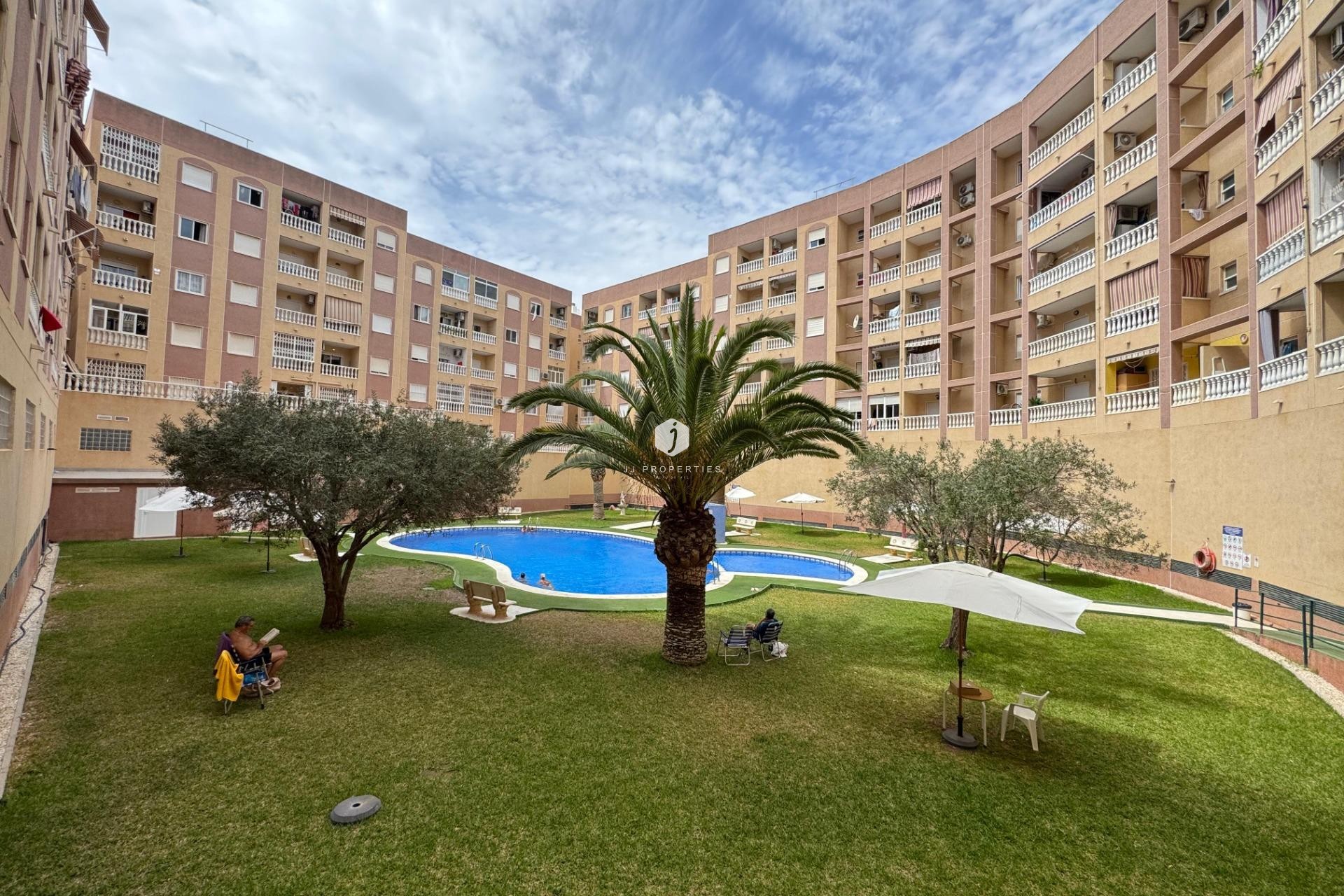 Aus zweiter Hand - Penthouse -
Torrevieja - Costa Blanca