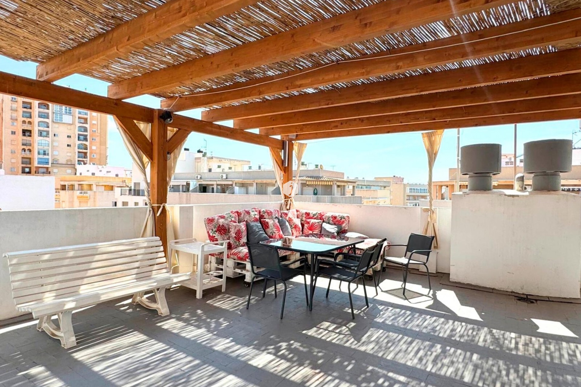 Aus zweiter Hand - Penthouse -
Torrevieja - Costa Blanca