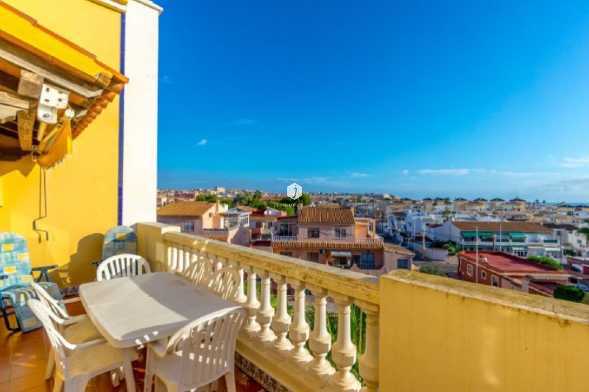 Aus zweiter Hand - Penthouse -
Torrevieja - Costa Blanca