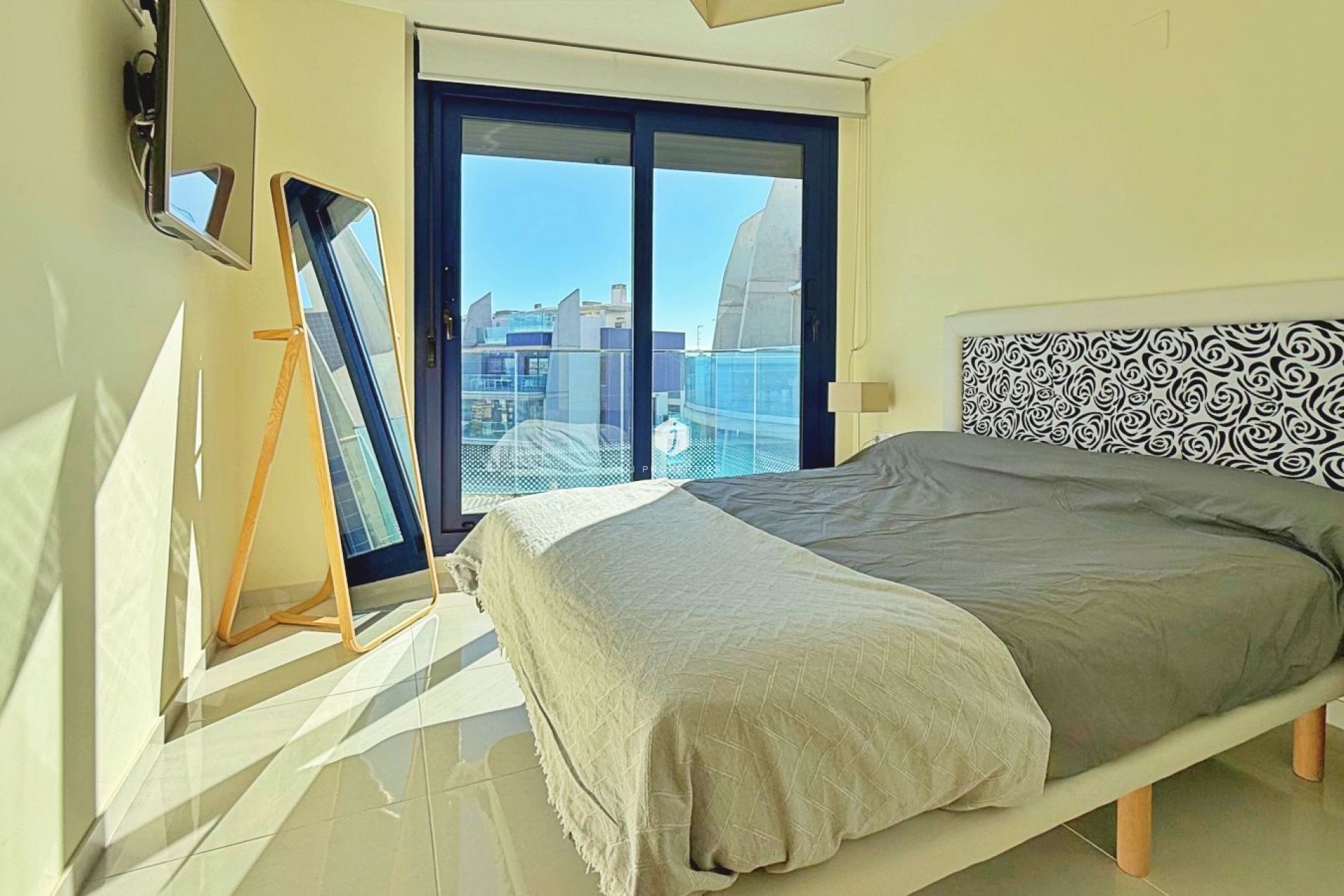 Aus zweiter Hand - Penthouse -
Torrevieja - Costa Blanca