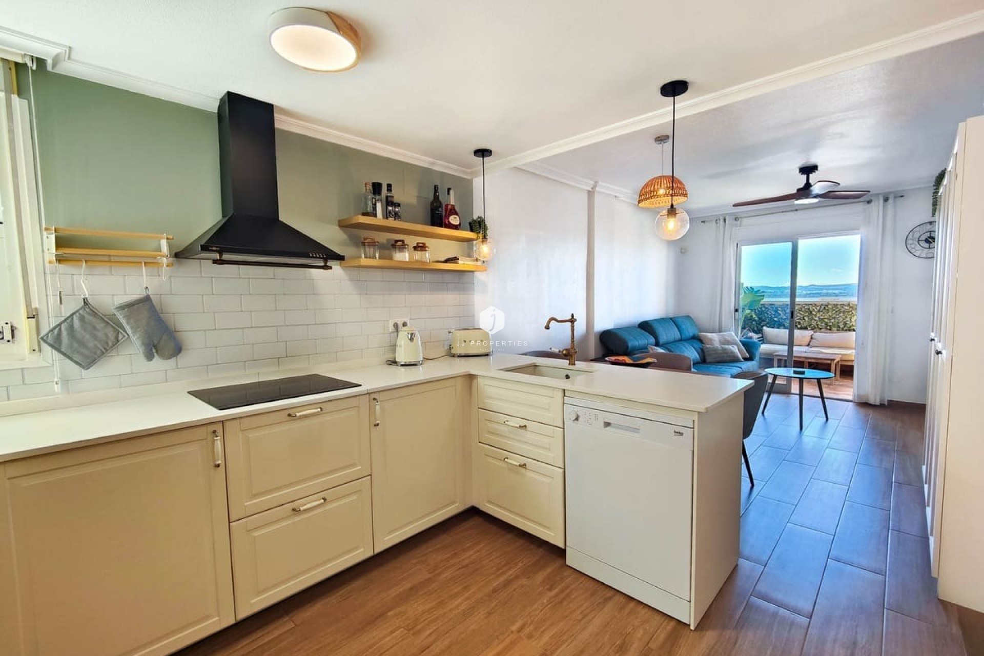 Aus zweiter Hand - Penthouse -
Torrevieja - Costa Blanca