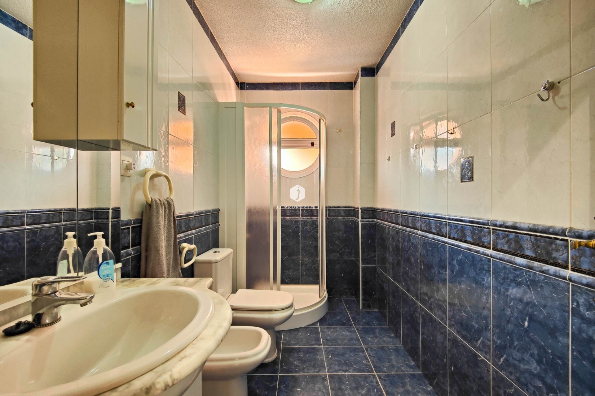 Aus zweiter Hand - Penthouse -
Torrevieja - Costa Blanca