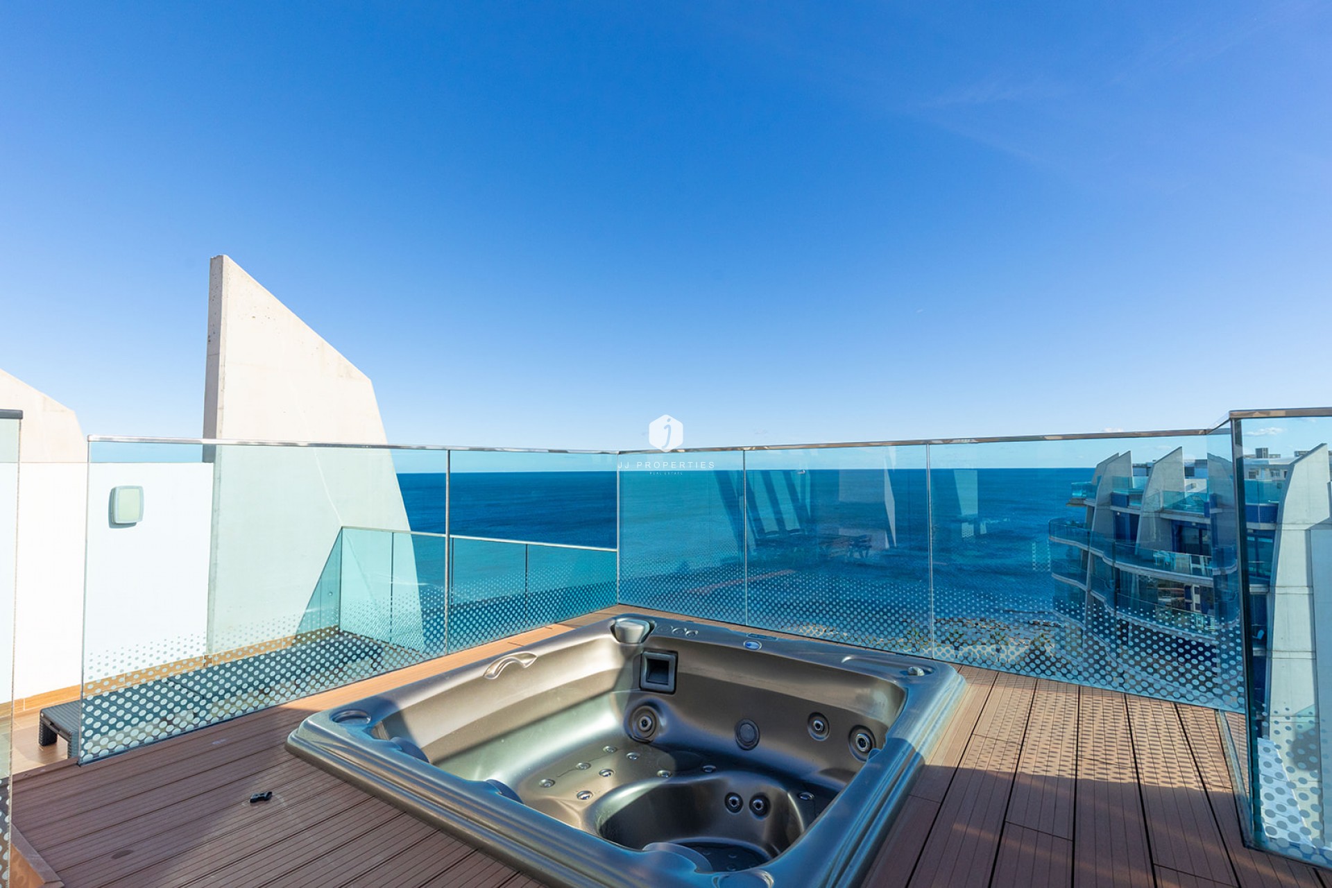 Aus zweiter Hand - Penthouse -
Torrevieja - Costa Blanca