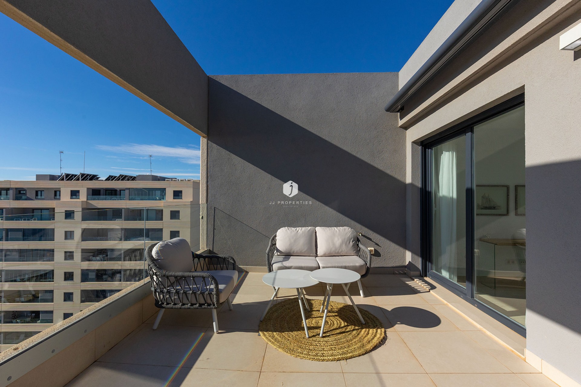 Aus zweiter Hand - Penthouse -
Torrevieja - Costa Blanca
