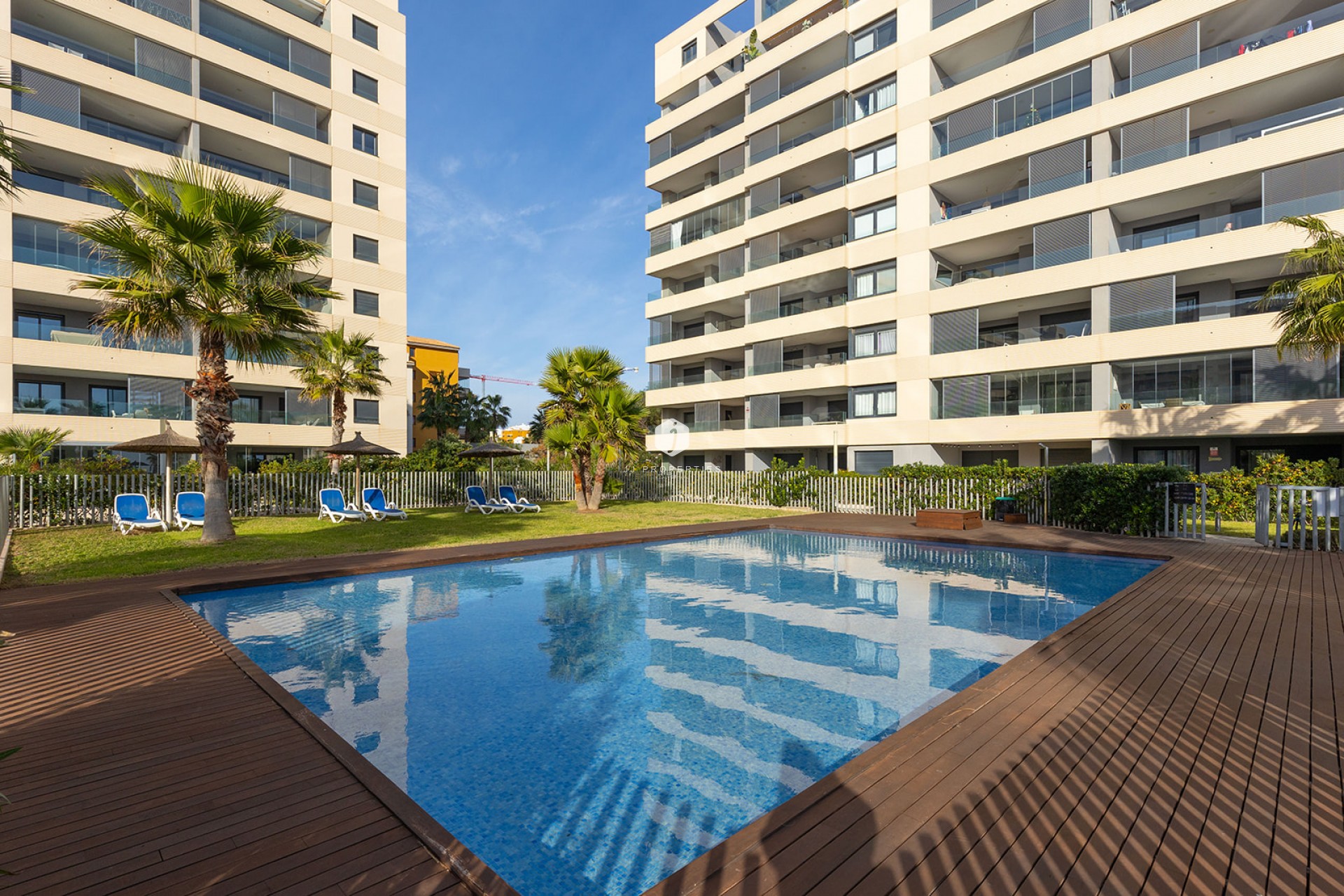 Aus zweiter Hand - Penthouse -
Torrevieja - Costa Blanca
