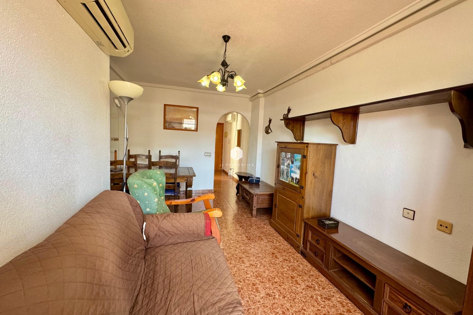 Aus zweiter Hand - Penthouse -
Torrevieja - Costa Blanca