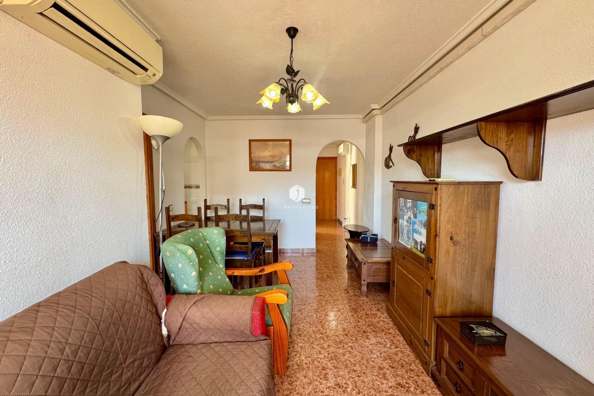 Aus zweiter Hand - Penthouse -
Torrevieja - Costa Blanca