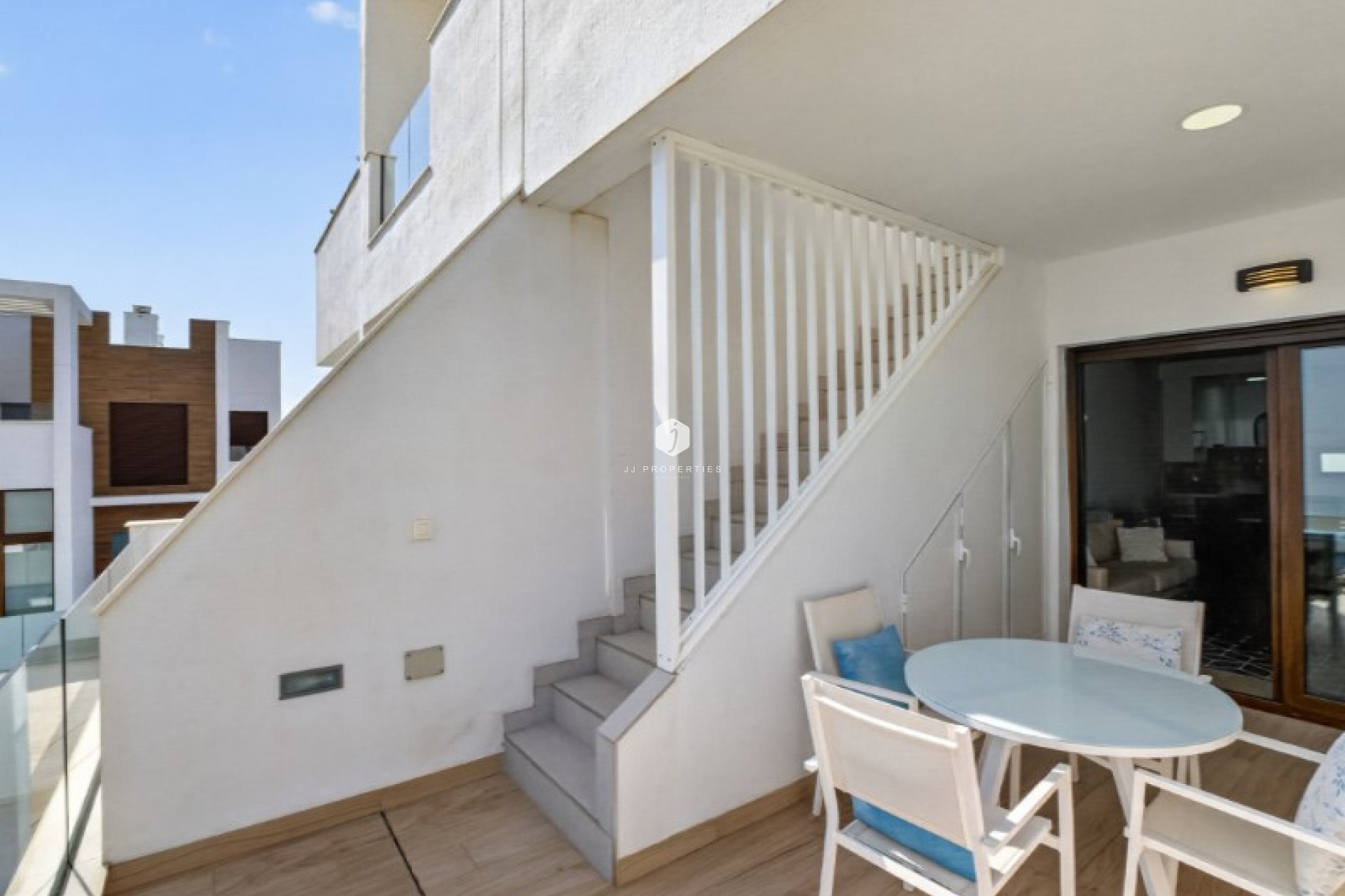 Aus zweiter Hand - Penthouse -
Torrevieja - Costa Blanca