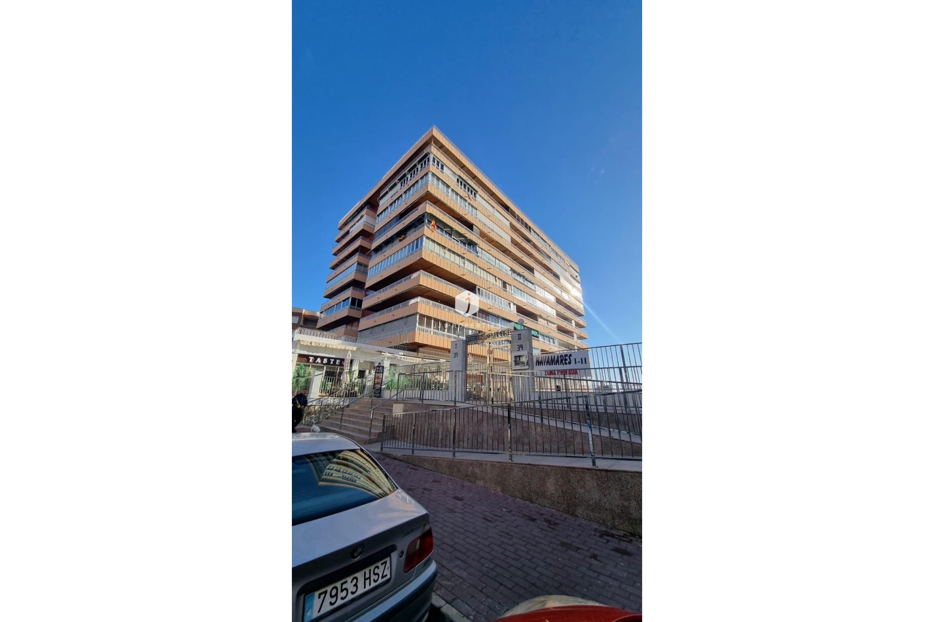 Aus zweiter Hand - Penthouse -
Torrevieja - El Acequión - Los Náufragos