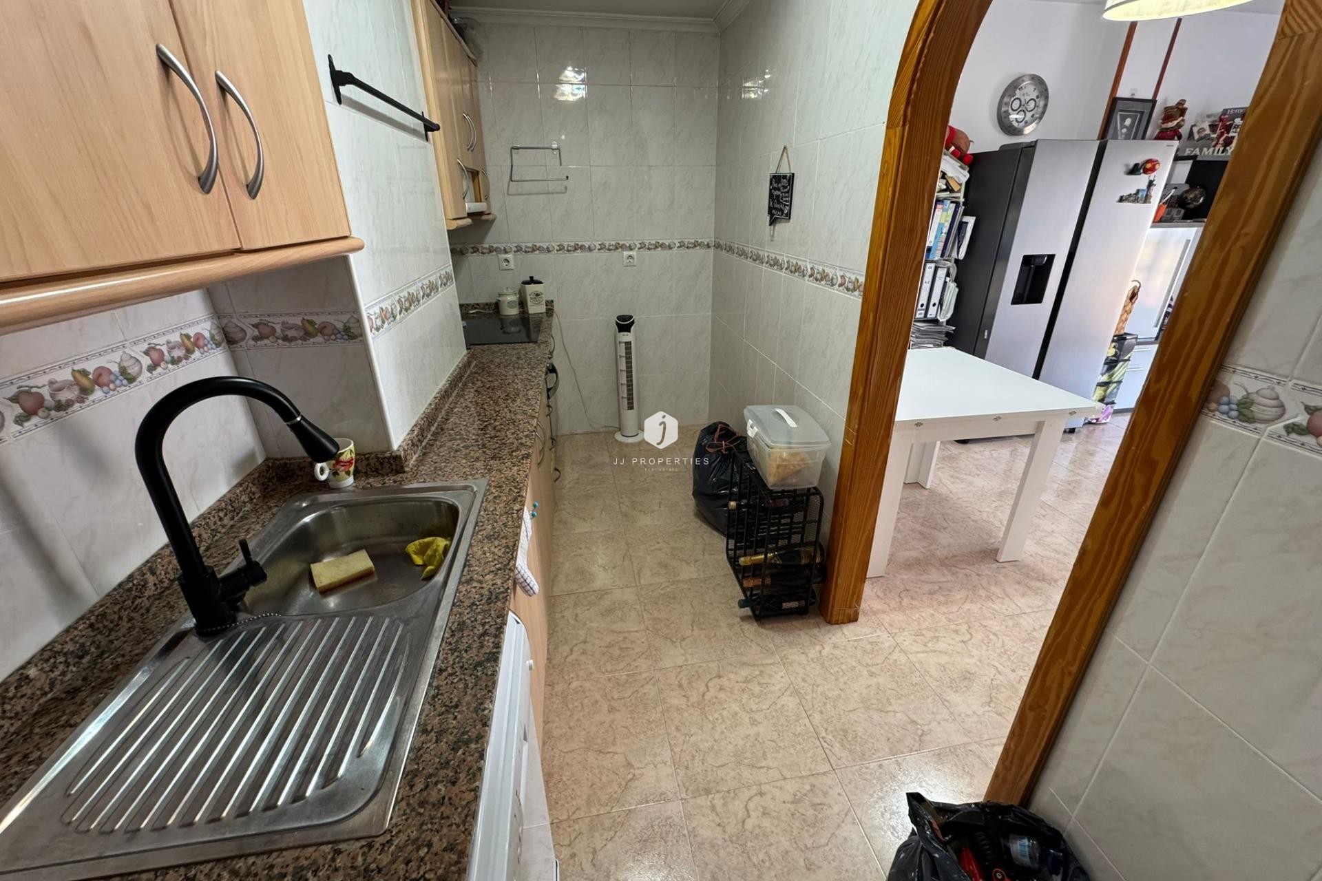 Aus zweiter Hand - Penthouse -
Torrevieja - Estacion de autobuses