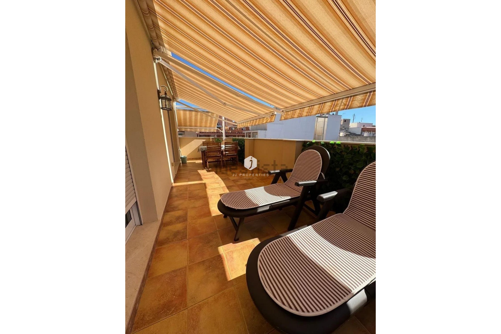 Aus zweiter Hand - Penthouse -
Torrevieja - La Mata