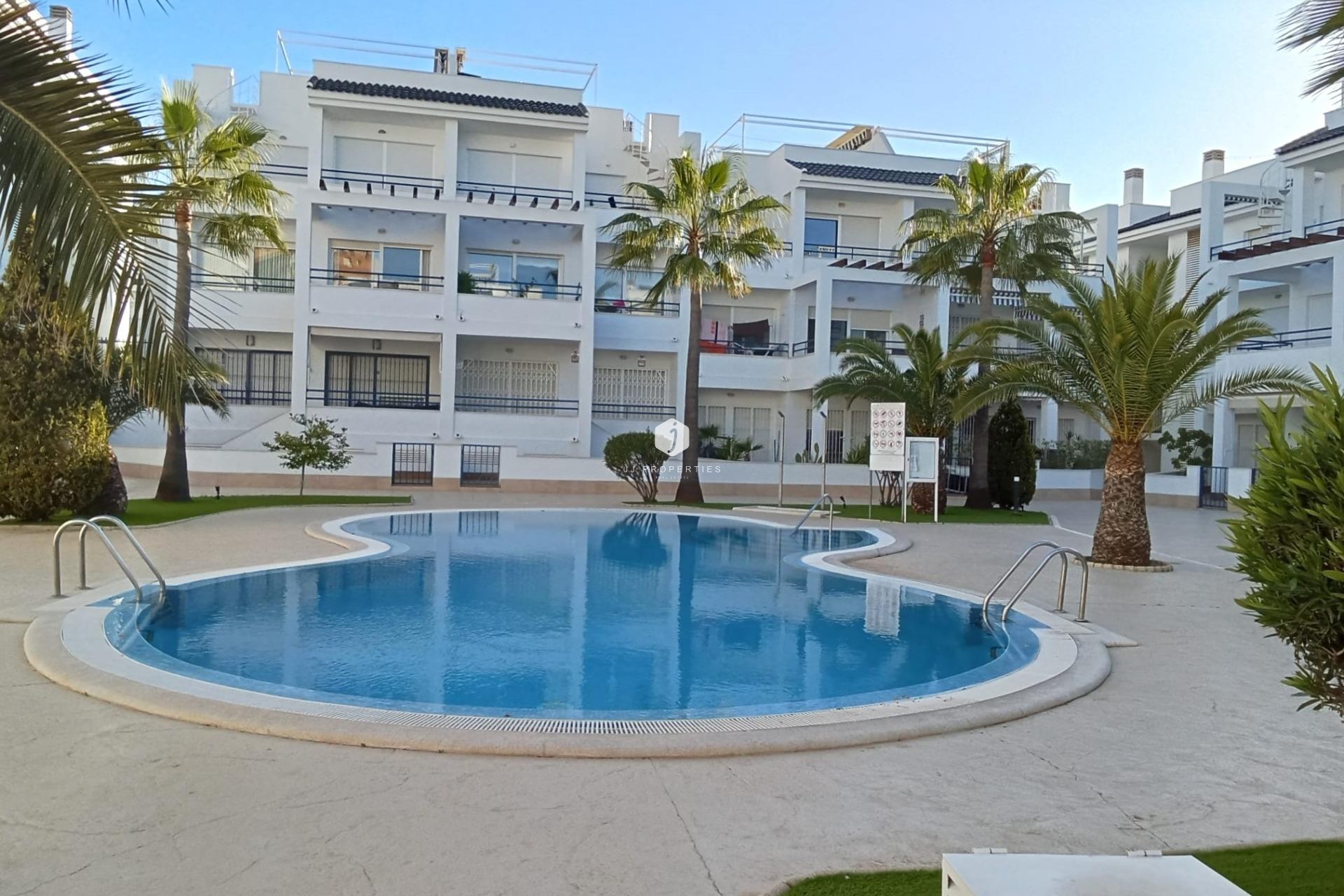 Aus zweiter Hand - Penthouse -
Torrevieja - La veleta