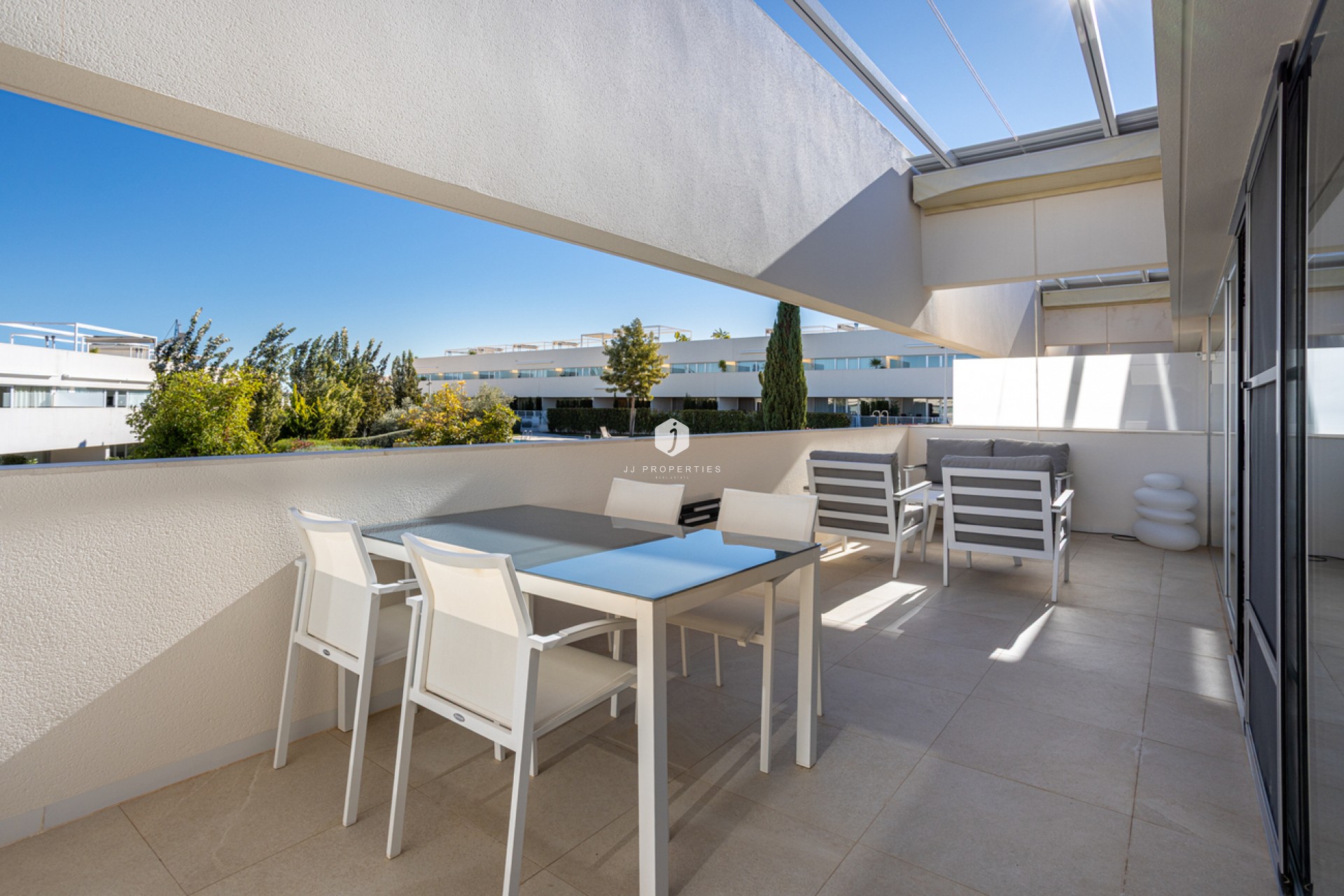Aus zweiter Hand - Penthouse -
Torrevieja - Los Balcones
